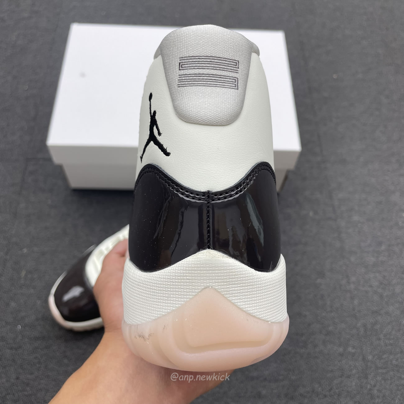 Air Jordan 11 Retro Neapolitan Ar0715 101 (9) - www.newkick.vip