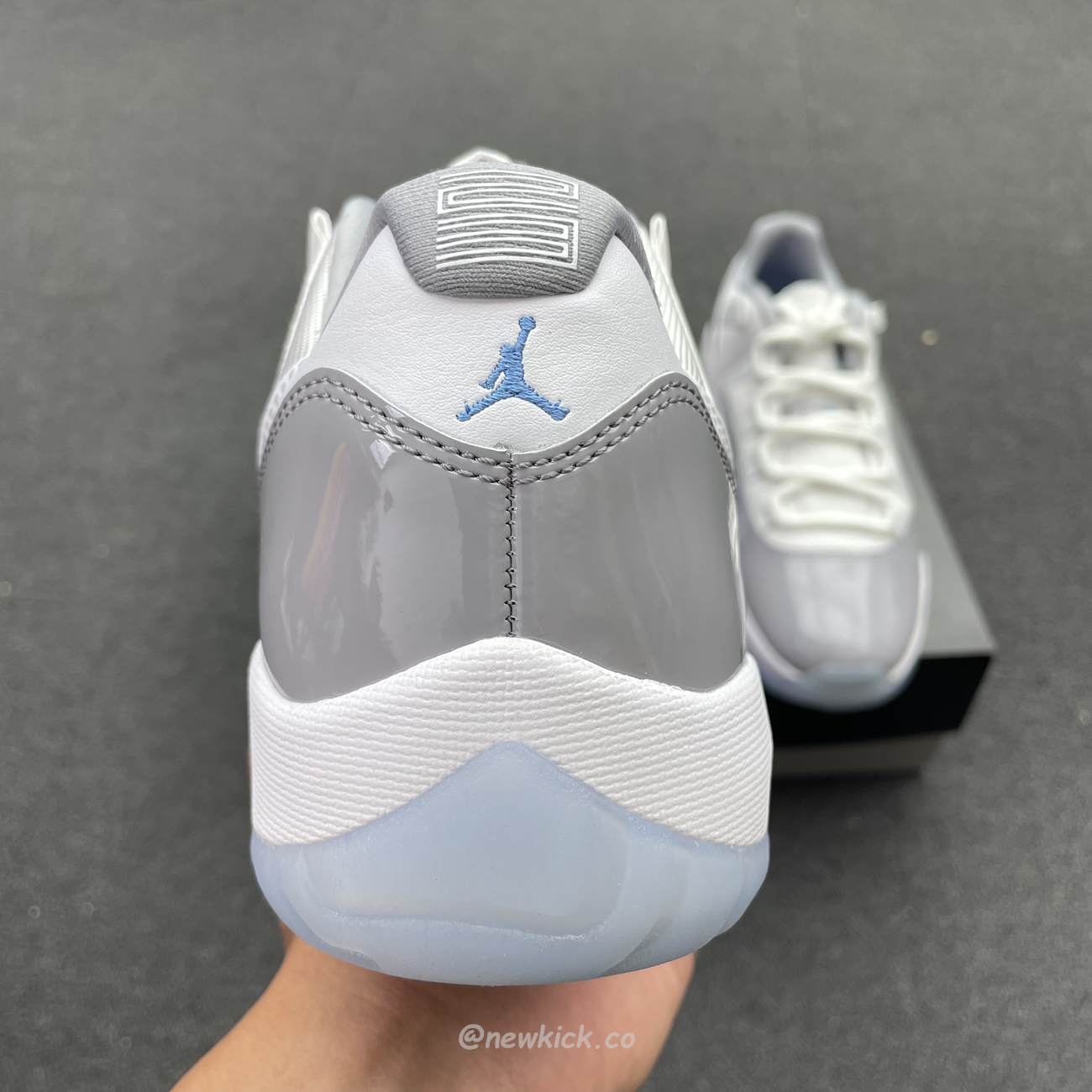 Air Jordan 11 Retro Low Cement Grey Av2187 140 (11) - www.newkick.vip
