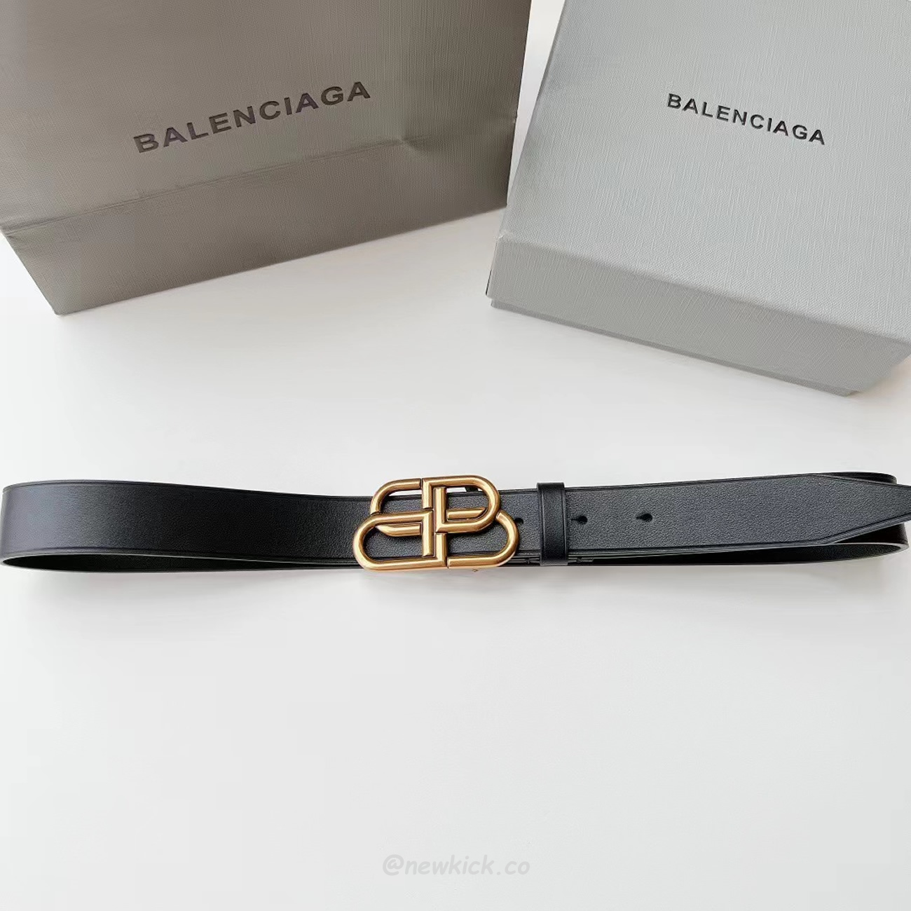 Balenciaga Bb Logo Belt (9) - www.newkick.vip Balenciaga Bb Logo Belt (9) - www.newkick.vip