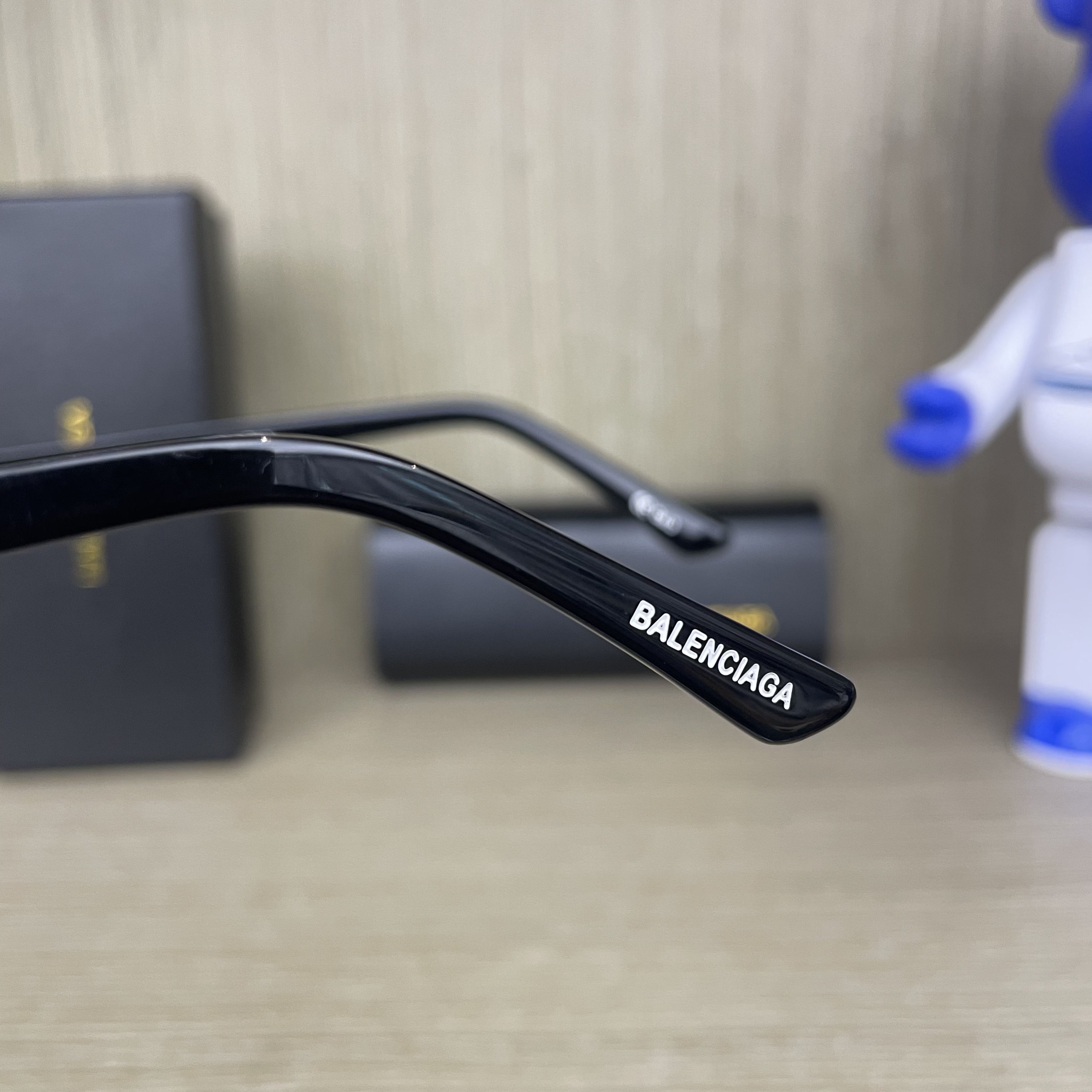 Balenciaga Unisex Sunglasses Bb0003s (3) - www.newkick.vip