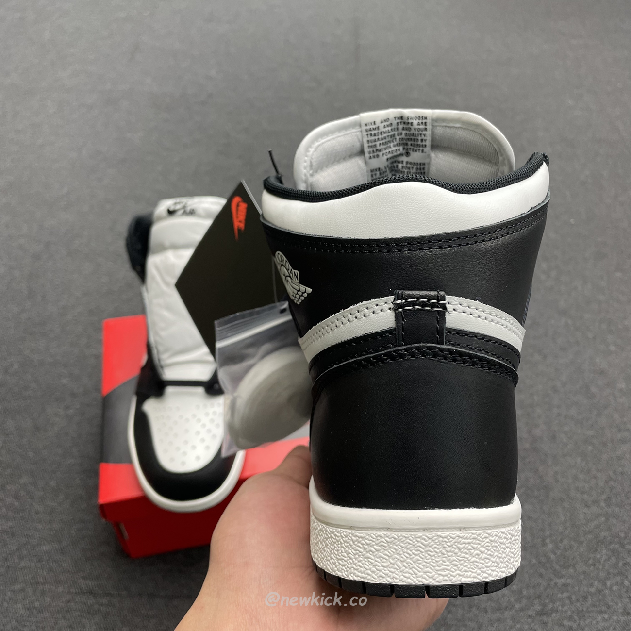 Air Jordan 1 Retro High 85 Black White 2023 Bq4422 001 (6) - www.newkick.vip