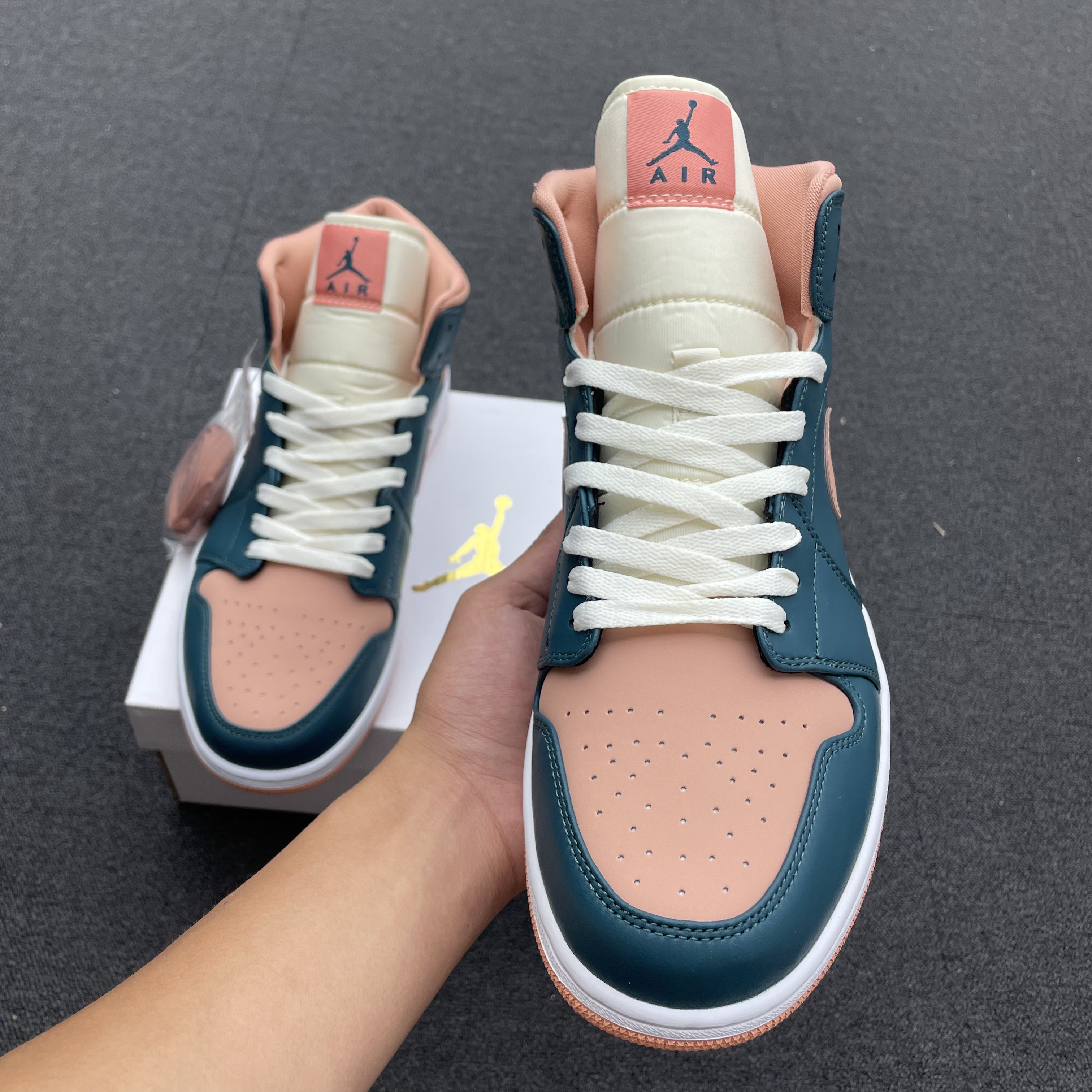 Air Jordan 1 Mid Dark Teal Green Bq6472 308 (11) - www.newkick.vip