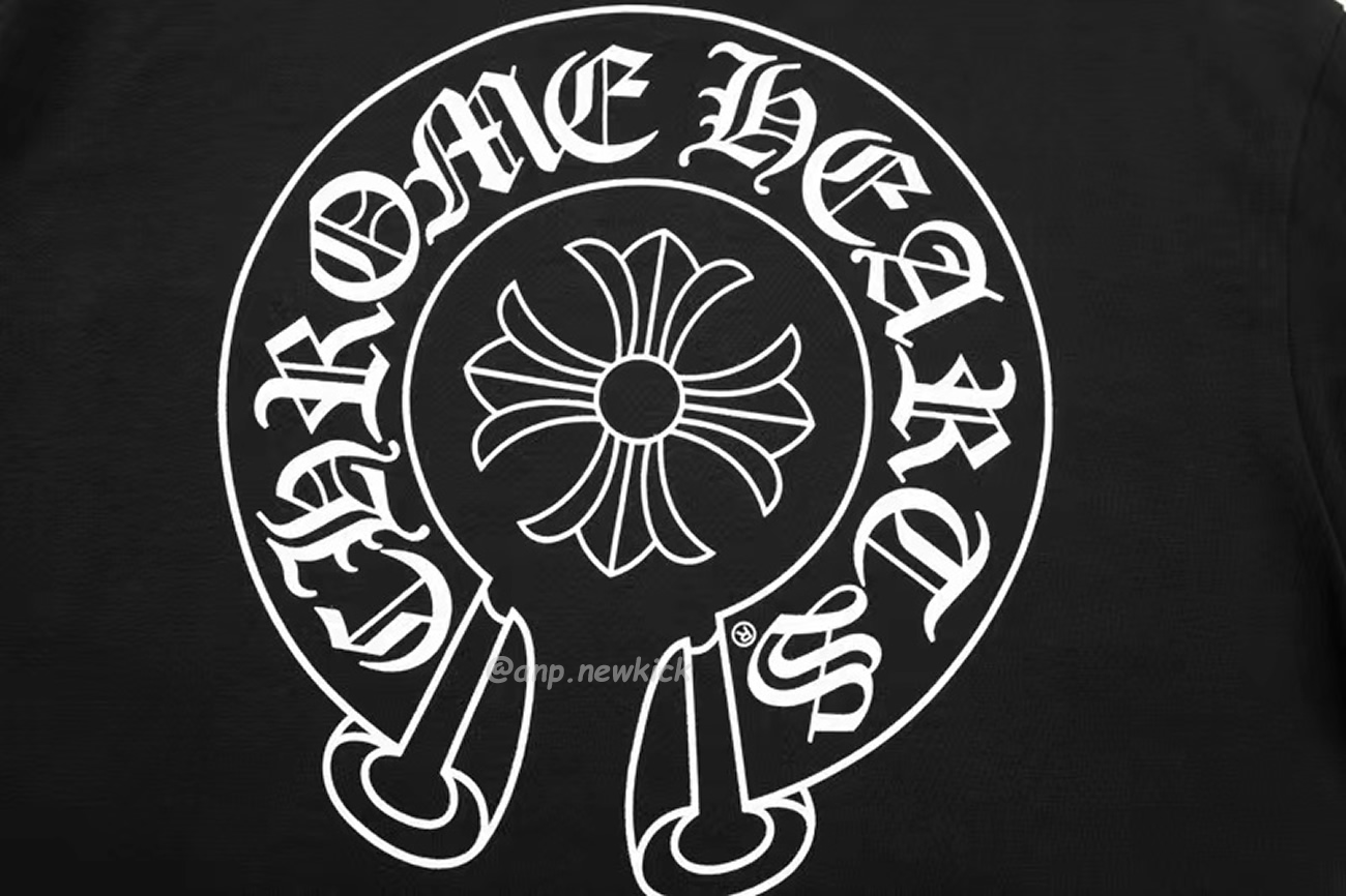 Chrome Hearts Horse Shoe Logo Pocket Black T Shirt (8) - www.newkick.vip Chrome Hearts Horse Shoe Logo Pocket Black T Shirt (8) - www.newkick.vip