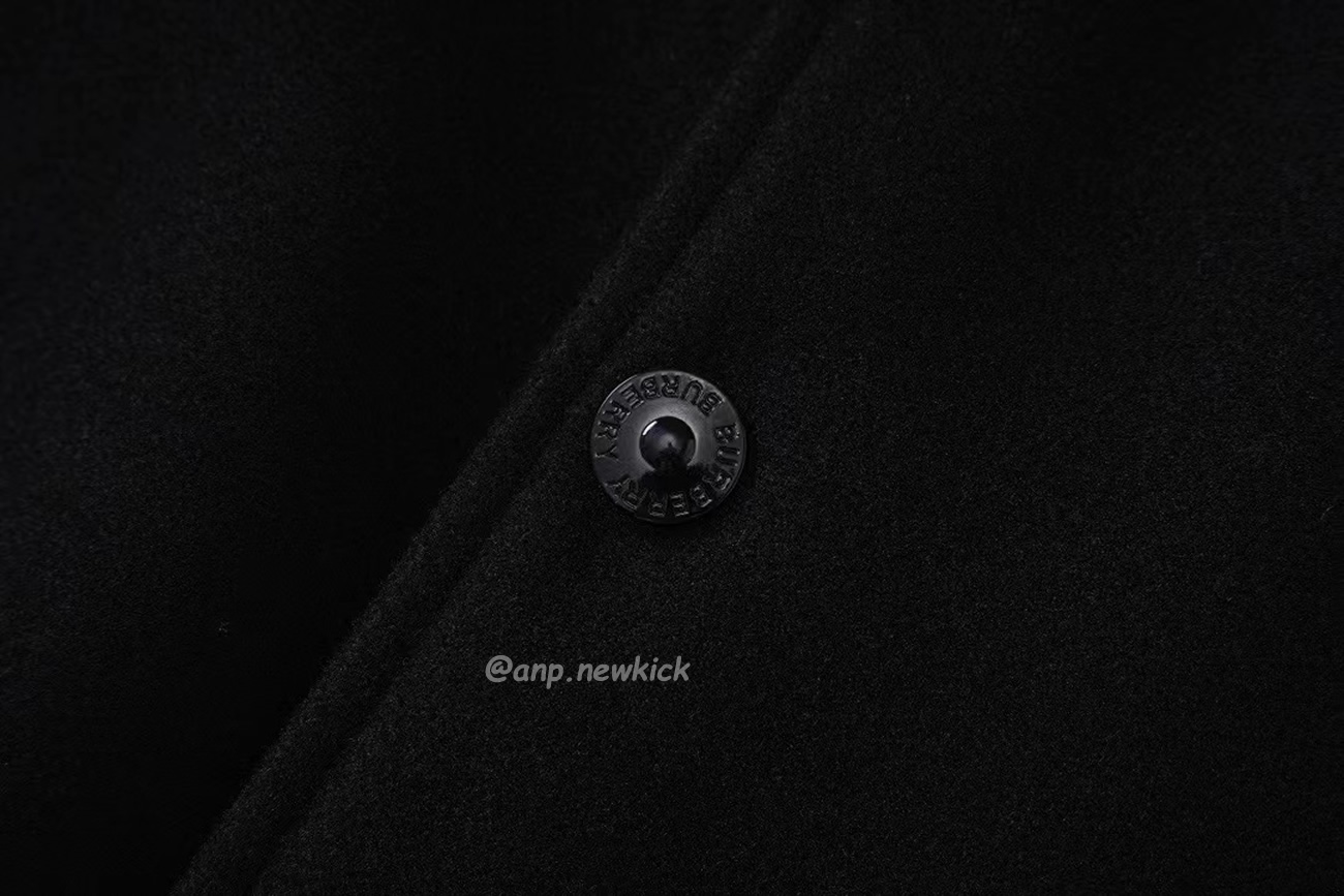 Burberry Bomber Jacket (9) - www.newkick.vip