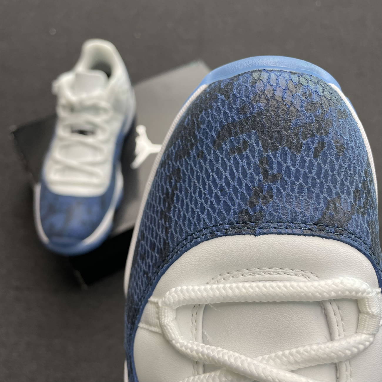 Air Jordan 11 Retro Low Snake Navy Cd6846 102 (11) - www.newkick.vip