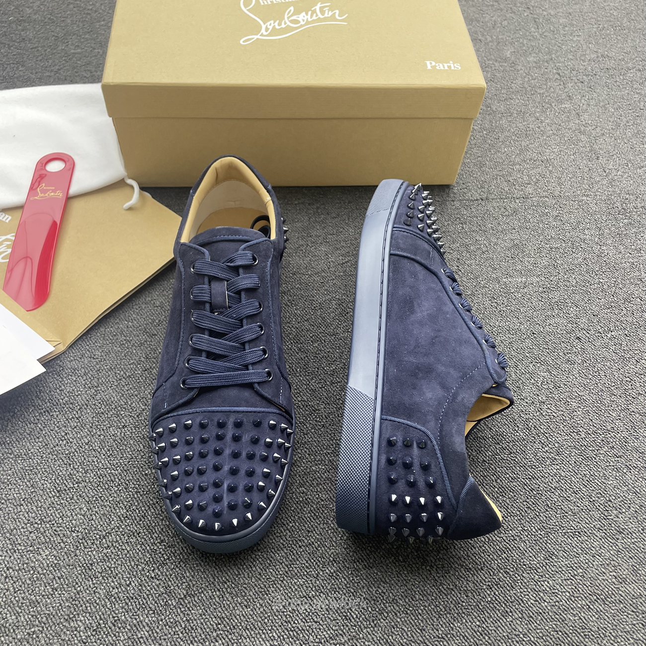 Christian Louboutin Rivet Shoe Blue Suede Calf (4) - www.newkick.vip