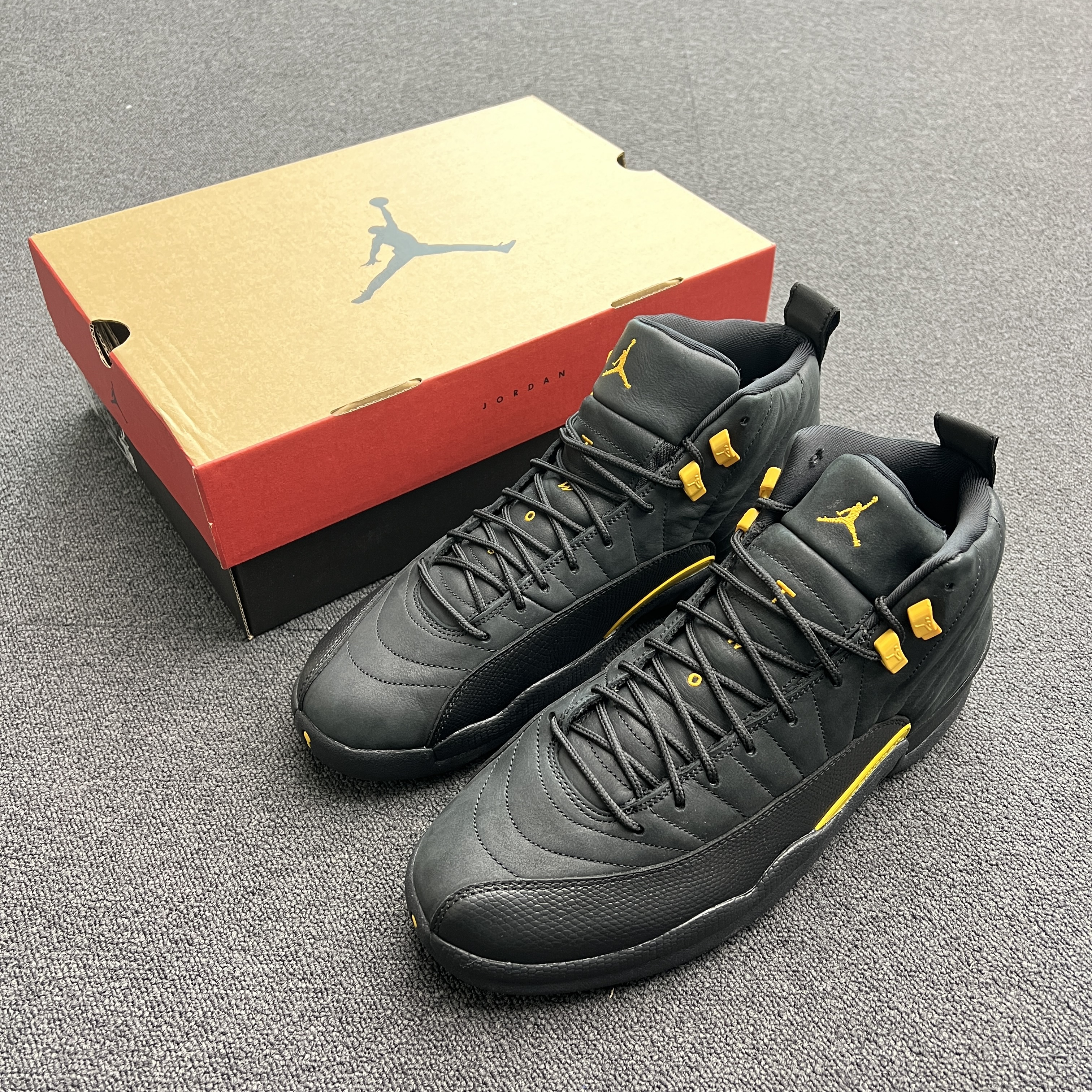 Jordan 12 Retro Black Taxi Ct8013 071 (7) - www.newkick.vip Jordan 12 Retro Black Taxi Ct8013 071 (7) - www.newkick.vip