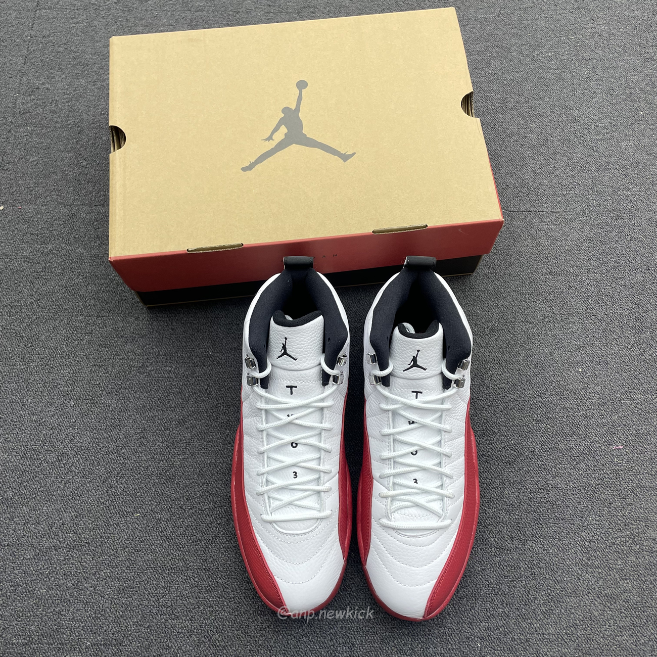 Air Jordan 12 Cherry Ct8013 116 (11) - www.newkick.vip Air Jordan 12 Cherry Ct8013 116 (11) - www.newkick.vip
