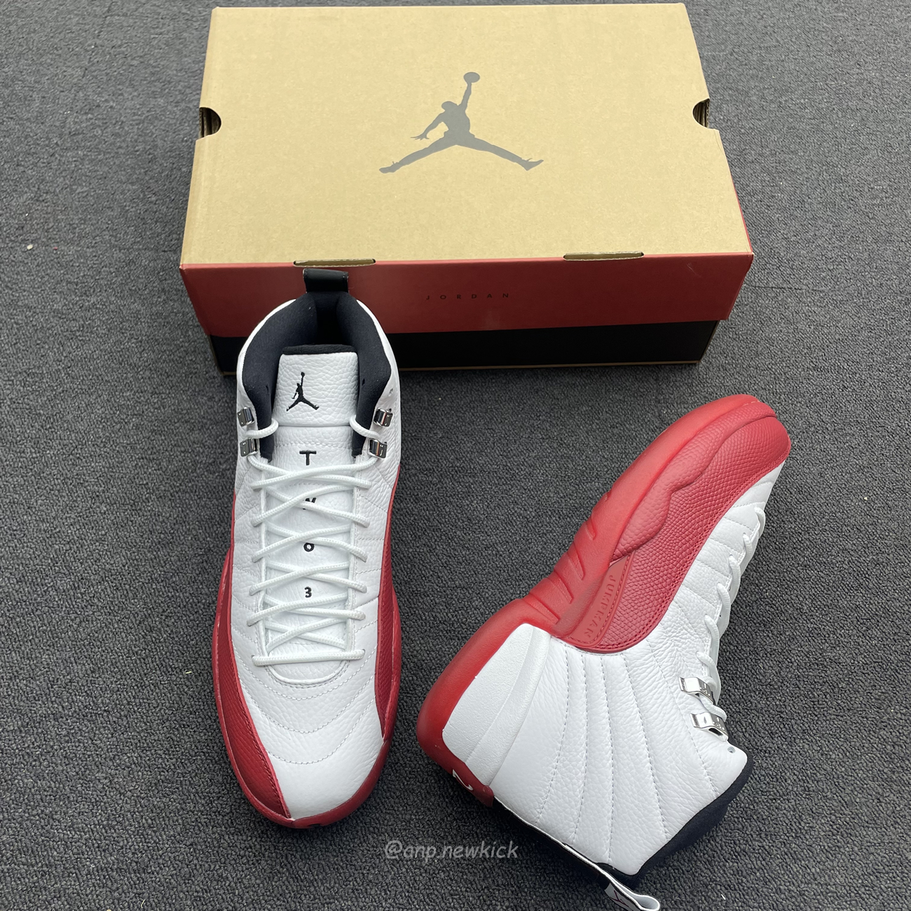 Air Jordan 12 Cherry Ct8013 116 (9) - www.newkick.vip Air Jordan 12 Cherry Ct8013 116 (9) - www.newkick.vip