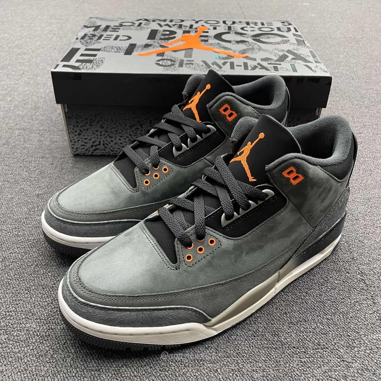 Air Jordan 3 Retro Fear Pack Ct8532 080 (5) - www.newkick.vip Air Jordan 3 Retro Fear Pack Ct8532 080 (5) - www.newkick.vip