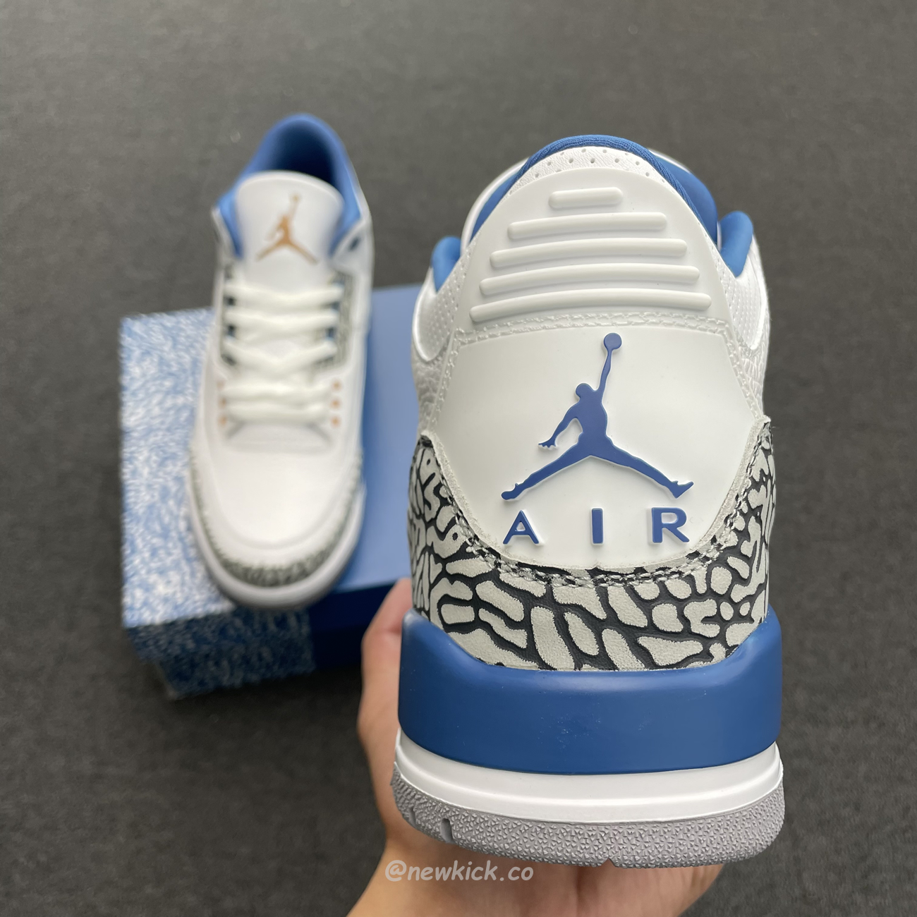 Air Jordan 3 Retro Wizards Ct8532 148 (5) - www.newkick.vip Air Jordan 3 Retro Wizards Ct8532 148 (5) - www.newkick.vip