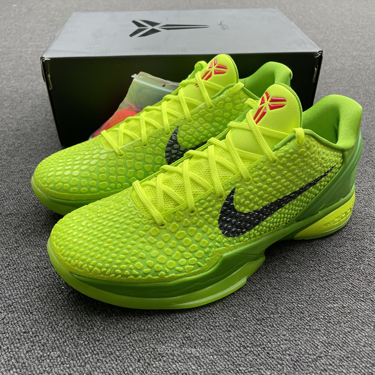 Nike Kobe 6 Protro Grinch 2020 Cw2190 300 (11) - www.newkick.vip