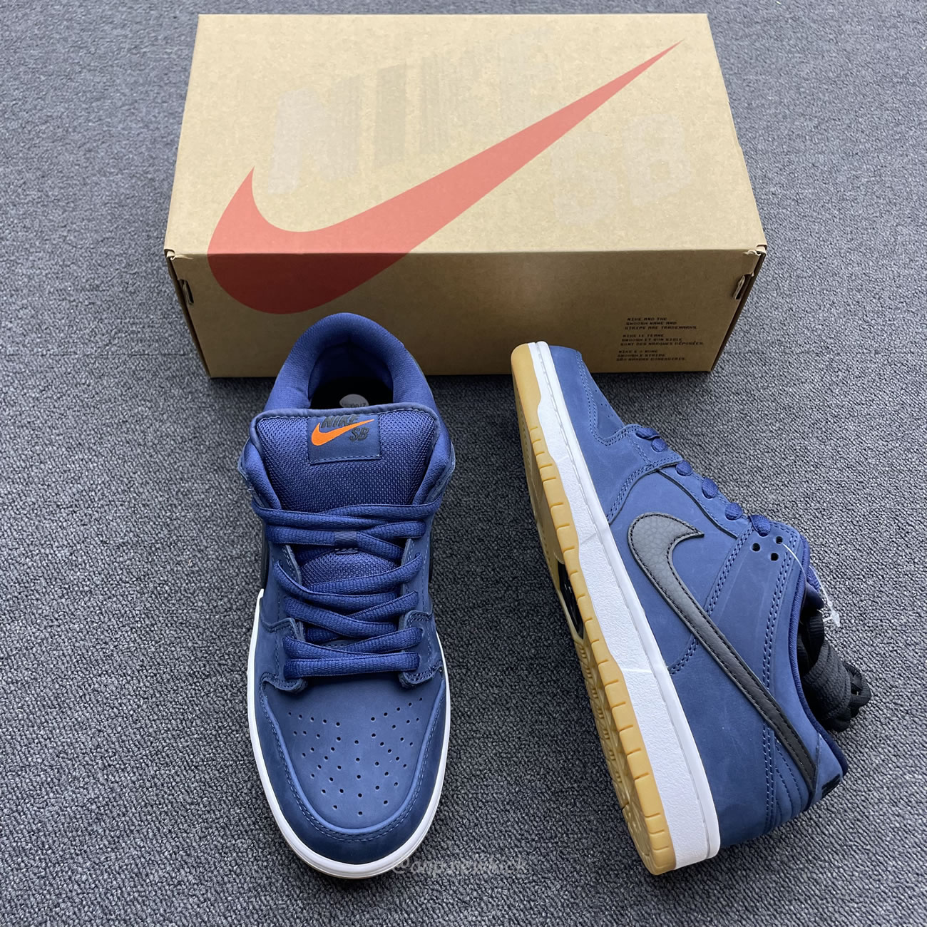 Nike Sb Dunk Low Navy Black Gum Cw7463 401 (6) - www.newkick.vip