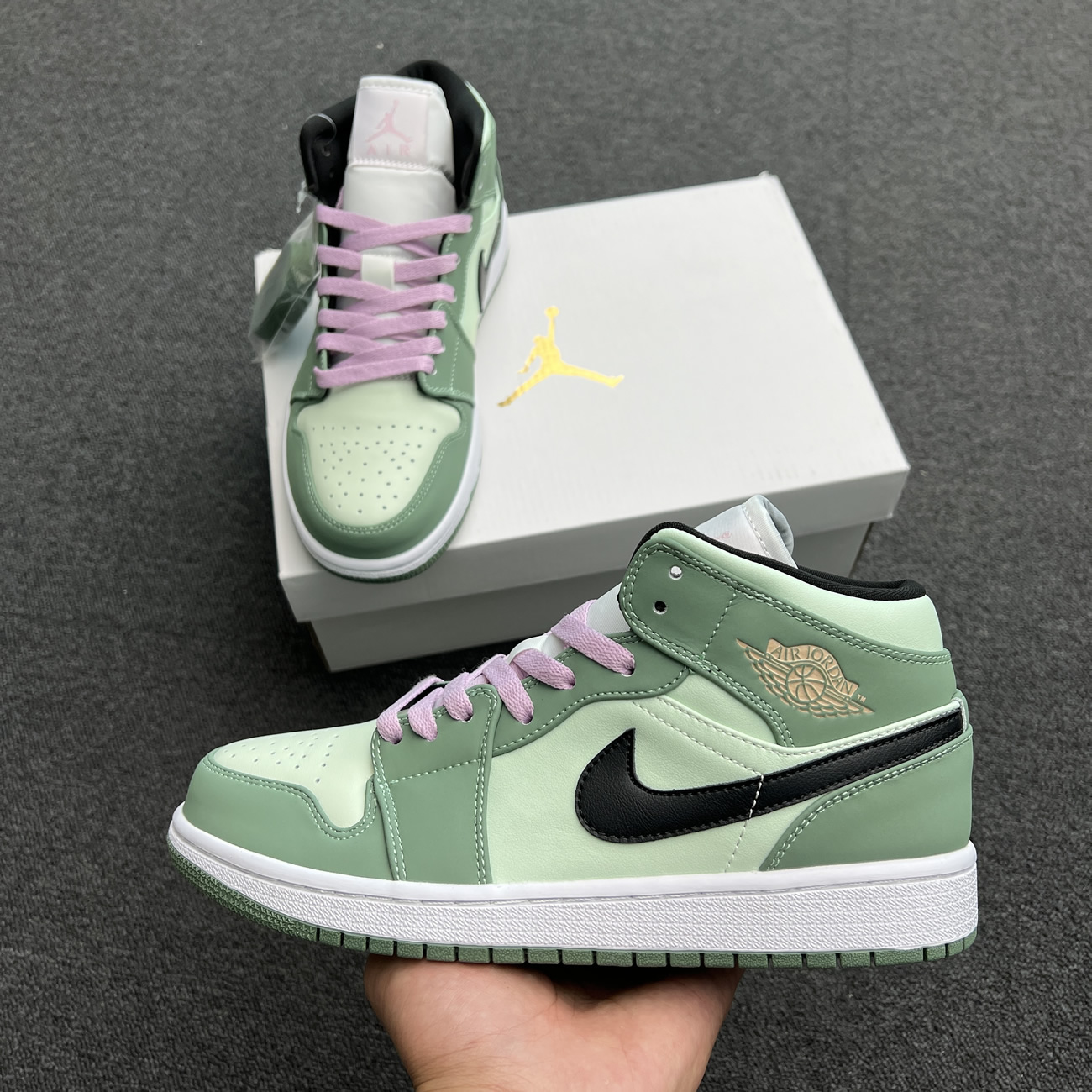 Air Jordan 1 Mid Dutch Green W Cz0774 300 (7) - www.newkick.vip