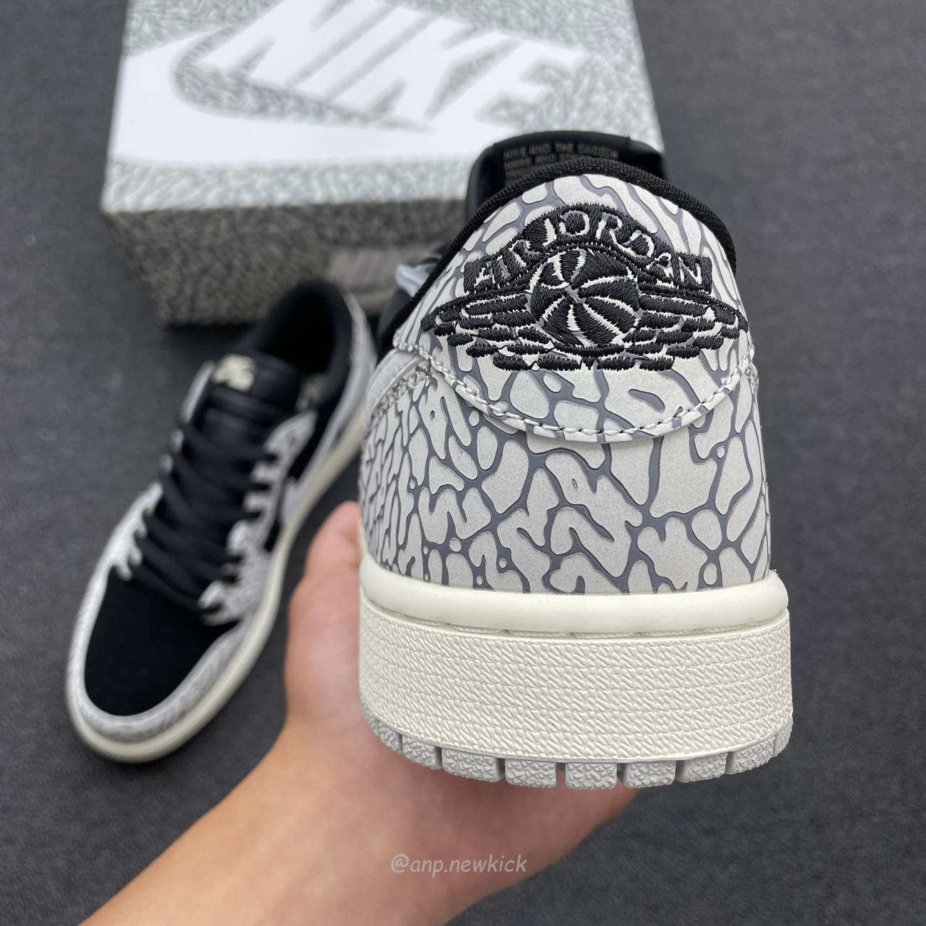 Air Jordan 1 Retro Low Og Black Cement Cz0790 001 (19) - www.newkick.vip