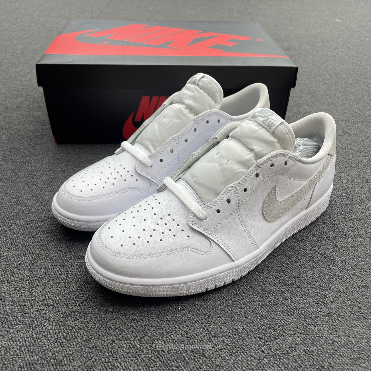 Air Jordan 1 Low Og Neutral Grey Cz0790 100 (2) - www.newkick.vip Air Jordan 1 Low Og Neutral Grey Cz0790 100 (2) - www.newkick.vip