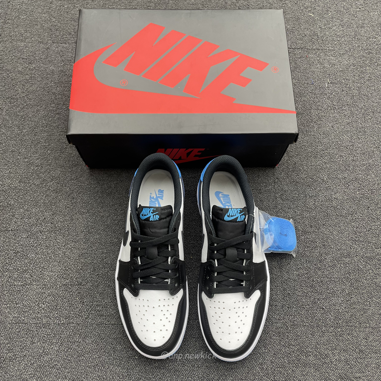 Air Jordan 1 Retro Low Og Black Dark Powder Blue Cz0790 104 (2) - www.newkick.vip