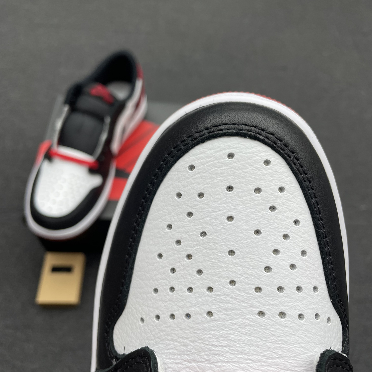Air Jordan 1 Retro Low Og Black Toe Cz0790 106 (24) - www.newkick.vip