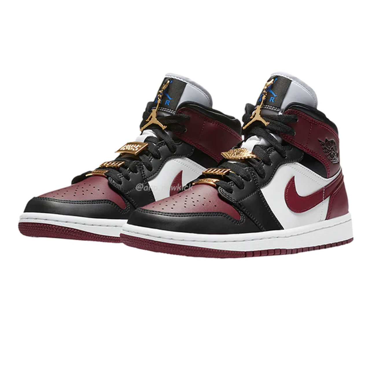 Air Jordan 1 Mid Se Black Dark Beetroot Womens Cz4385 016 (13) - www.newkick.vip