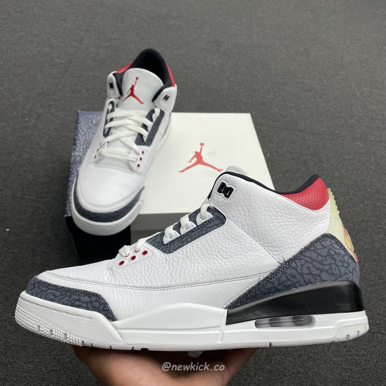 Air Jordan 3 Retro Se T Co Jp Fire Red Denim Cz6433 100 (14) - www.newkick.vip