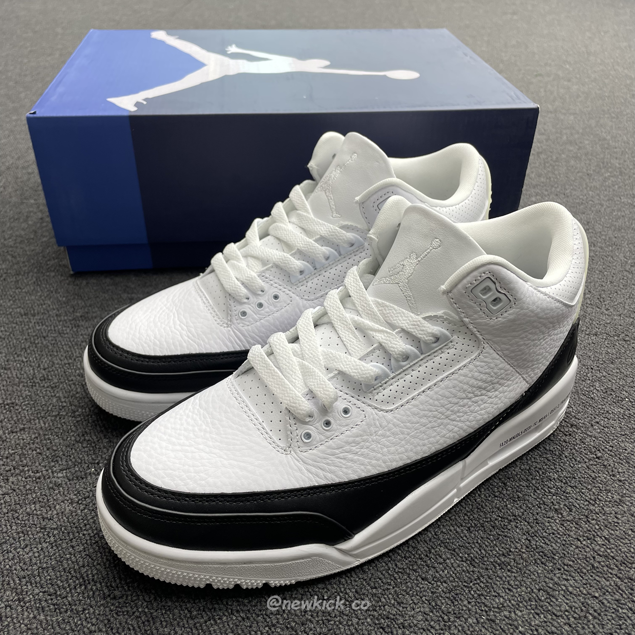 Air Jordan 3 Retro Fragment Da3595 100 (7) - www.newkick.vip