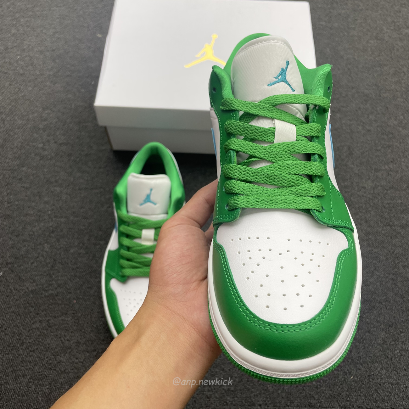 Air Jordan 1 Low Lucky Green Aquatone Dc0774 304 (13) - www.newkick.vip