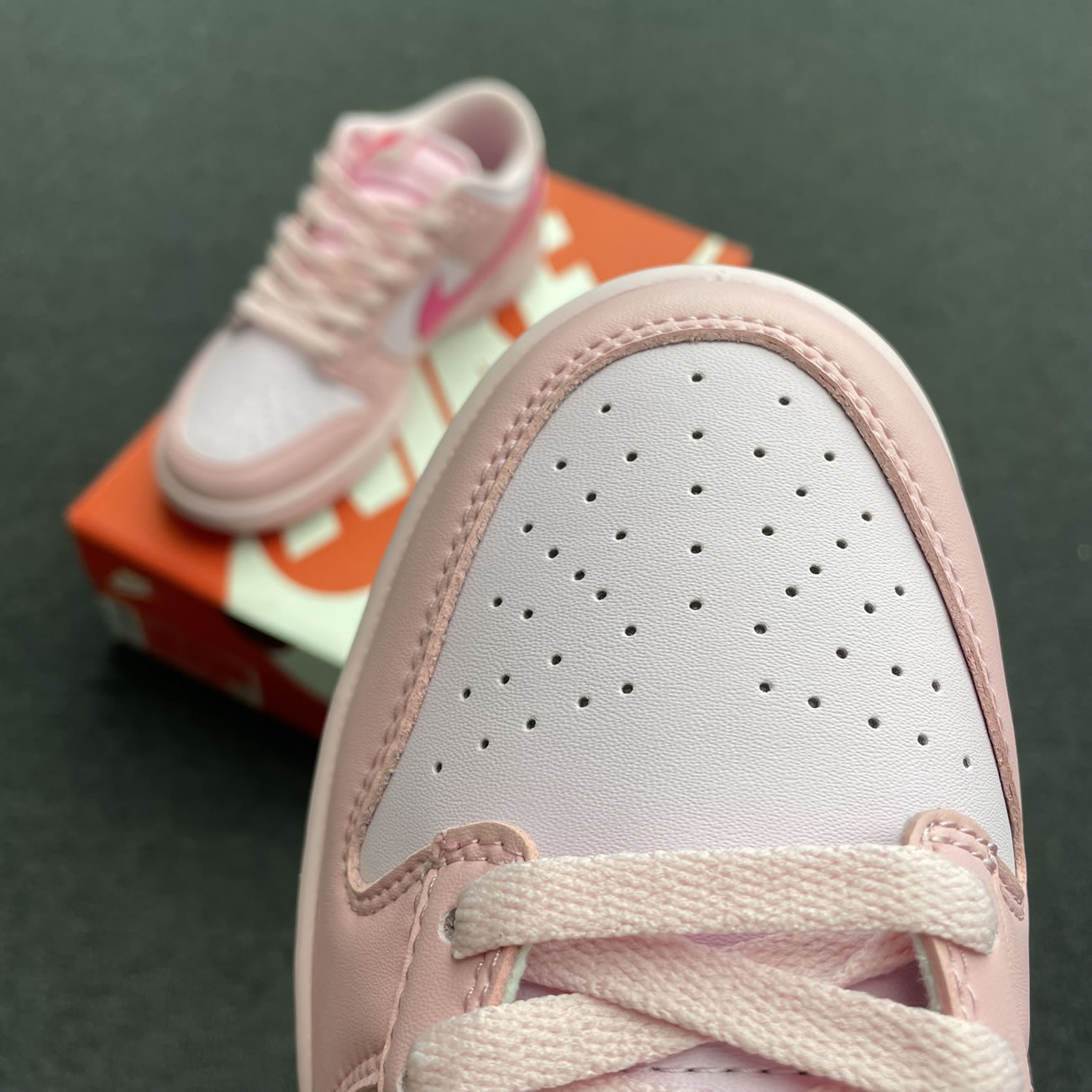 Nike Dunk Low Triple Pink Gs Dh9765 600 (5) - www.newkick.vip