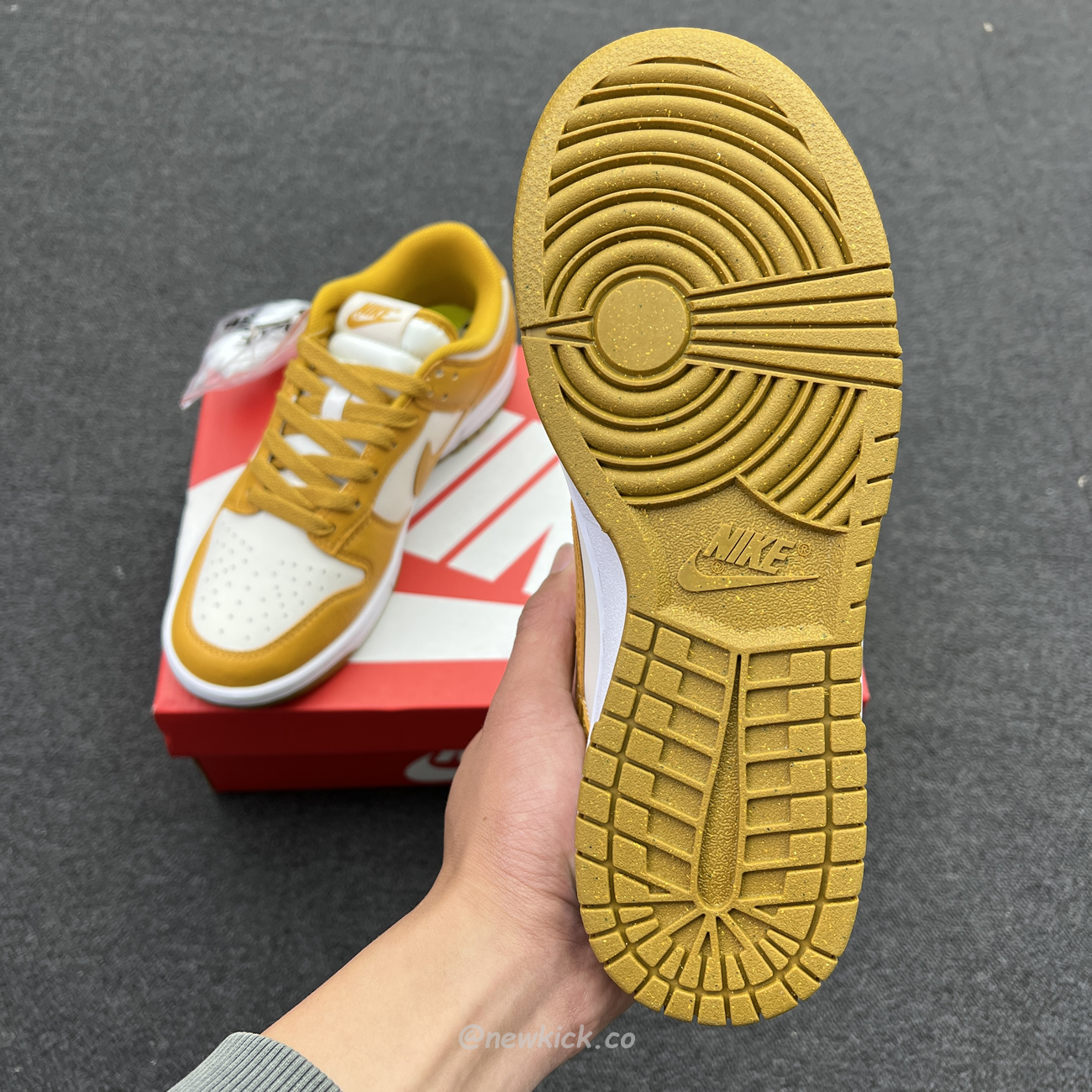 Nike Dunk Low Next Nature Phantom Gold Suede Dn1431 001 (11) - www.newkick.vip