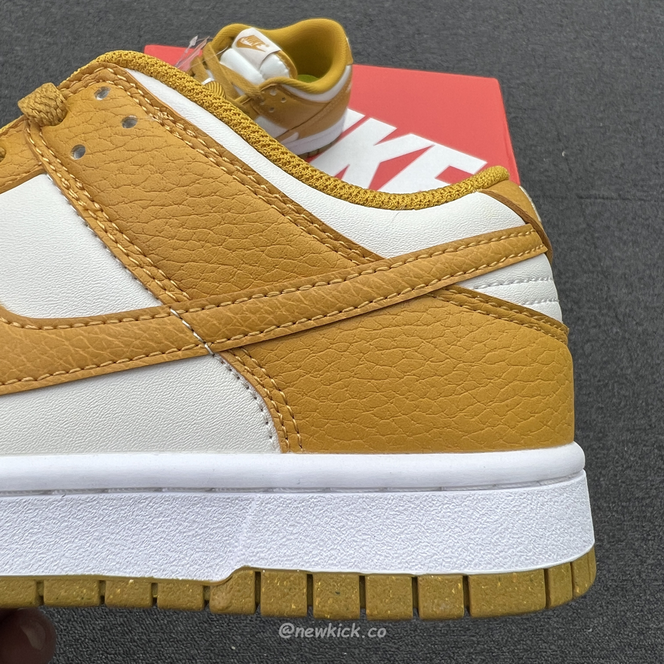 Nike Dunk Low Next Nature Phantom Gold Suede Dn1431 001 (9) - www.newkick.vip