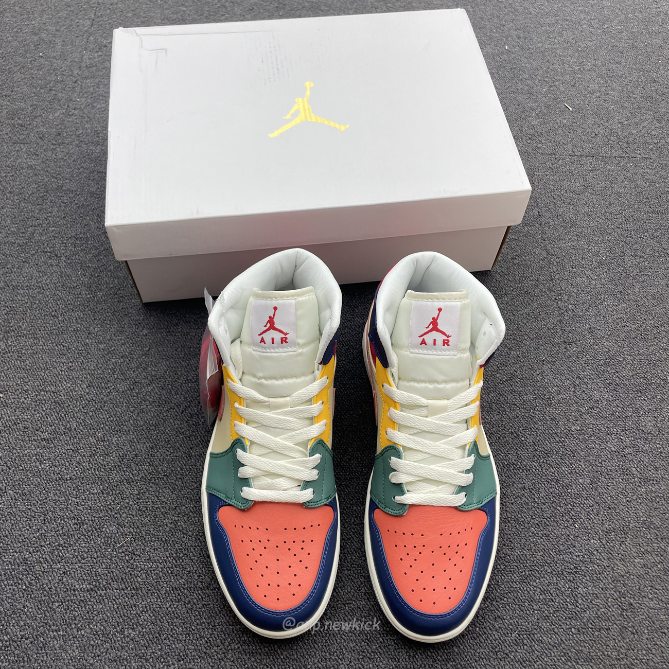 Air Jordan 1 Mid Se Multi Color Dn3738 400 (5) - www.newkick.vip