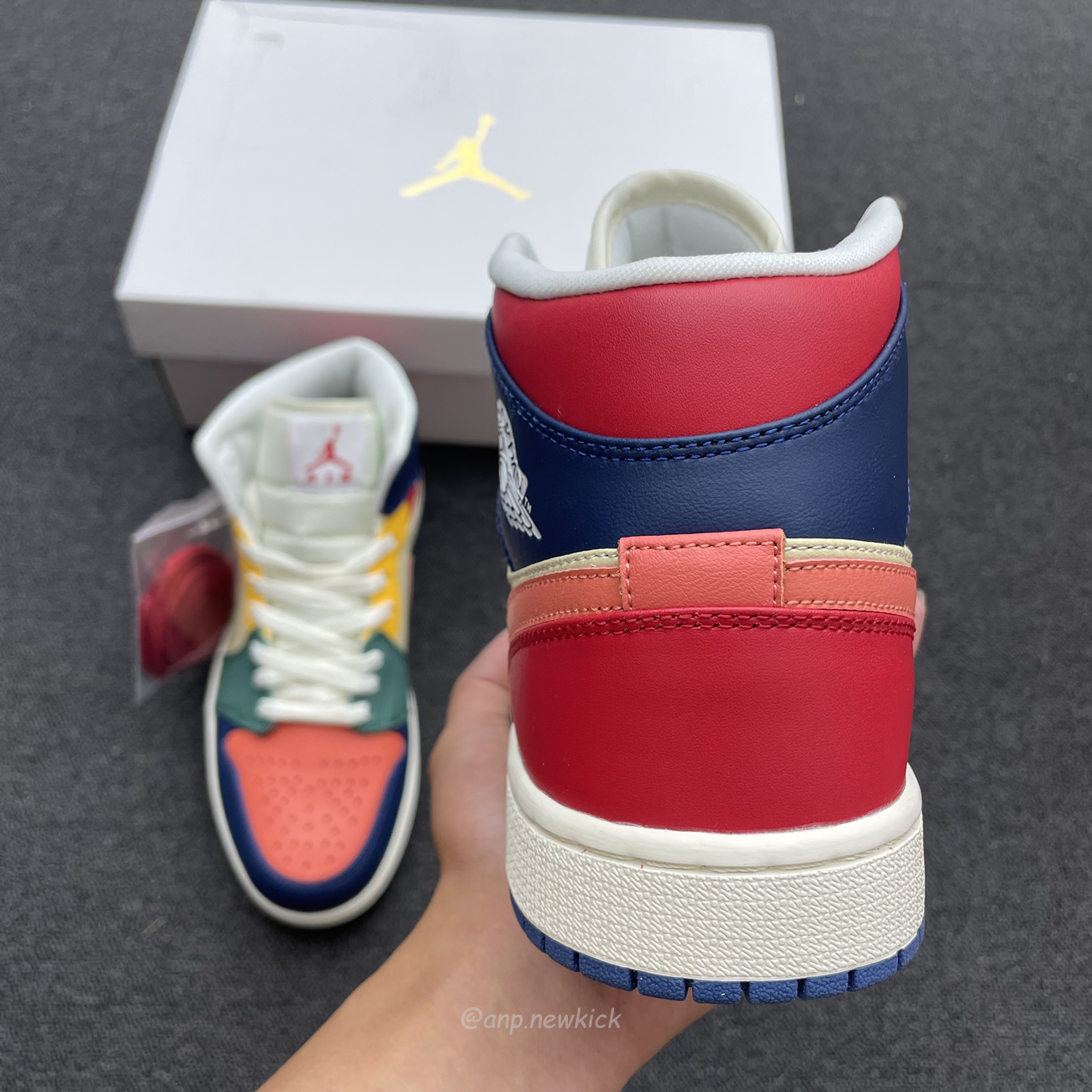 Air Jordan 1 Mid Se Multi Color Dn3738 400 (8) - www.newkick.vip