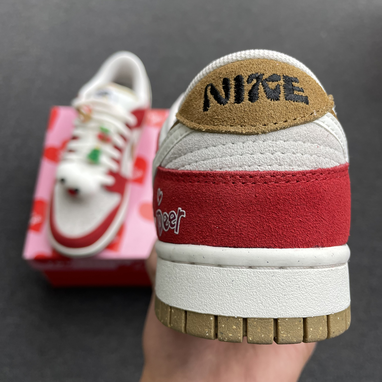 Nike Sb Dunk Low 85 Christmas Red White Brown Do9457 112 (12) - www.newkick.vip