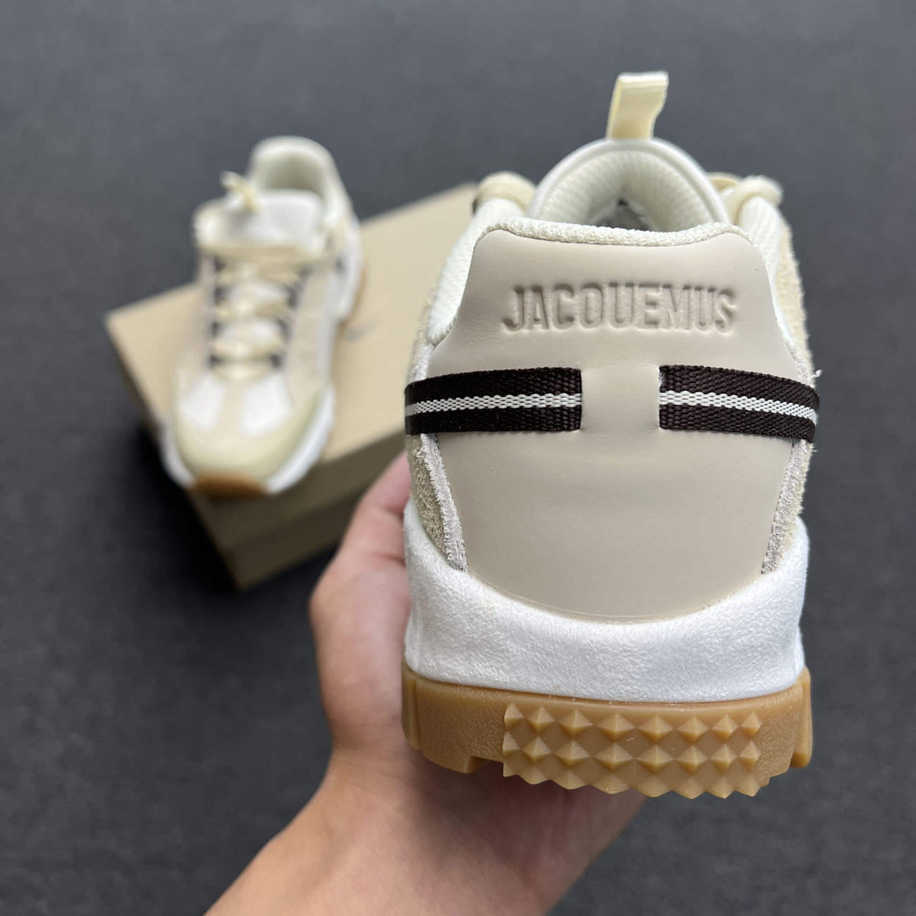 Nike Air Humara Lx Jacquemus Light Bone Gold W Dr0420 001 (12) - www.newkick.vip