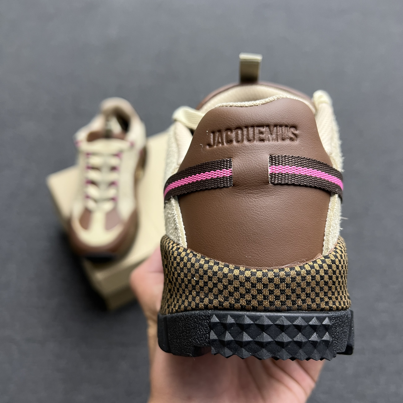Nike Air Humara Lx Jacquemus Ale Brown Gold W Dr0420 200 (9) - www.newkick.vip