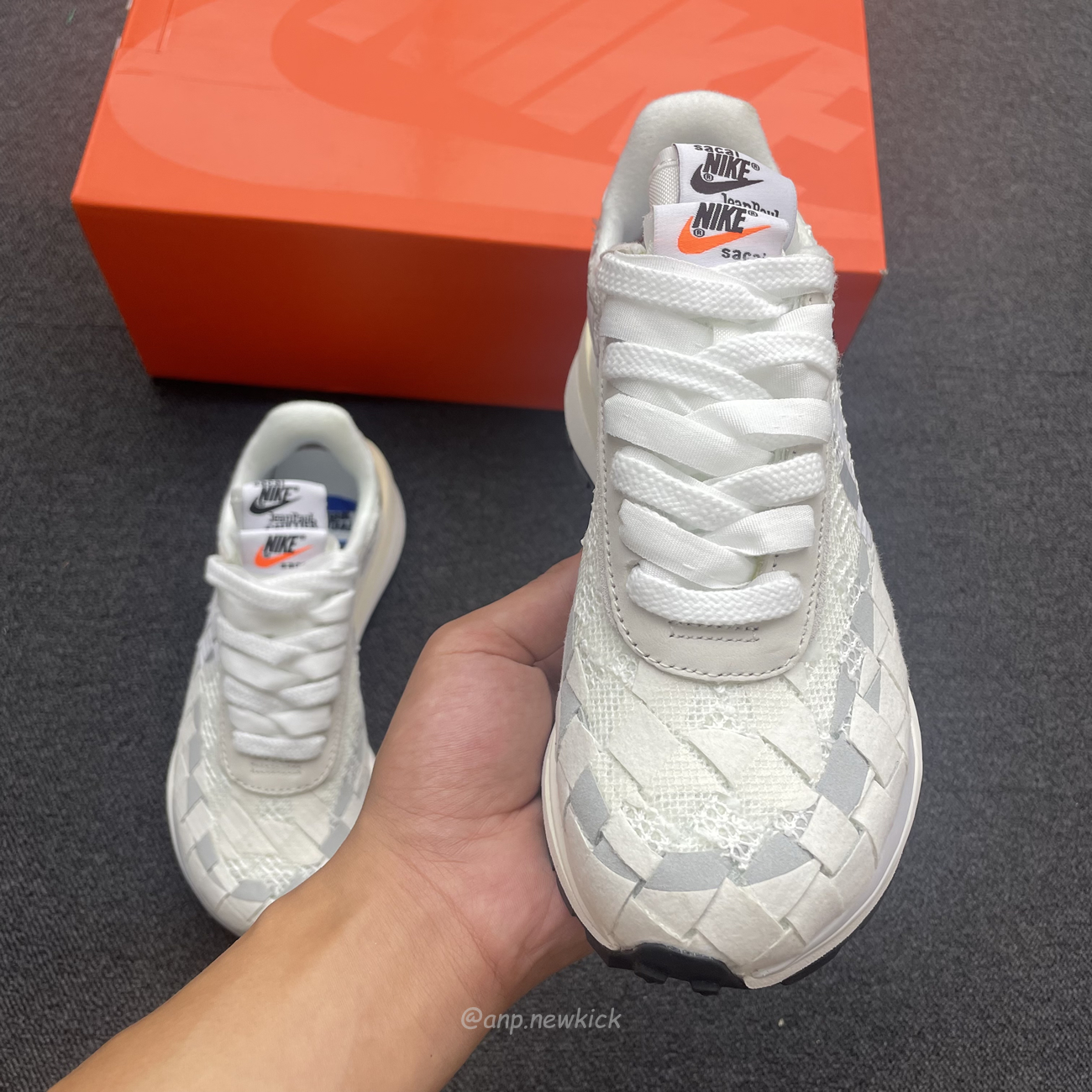 Sacai X Nike Waffe Woven White Green Gusto Dr5209 300 Dr5209 100 (11) - www.newkick.vip