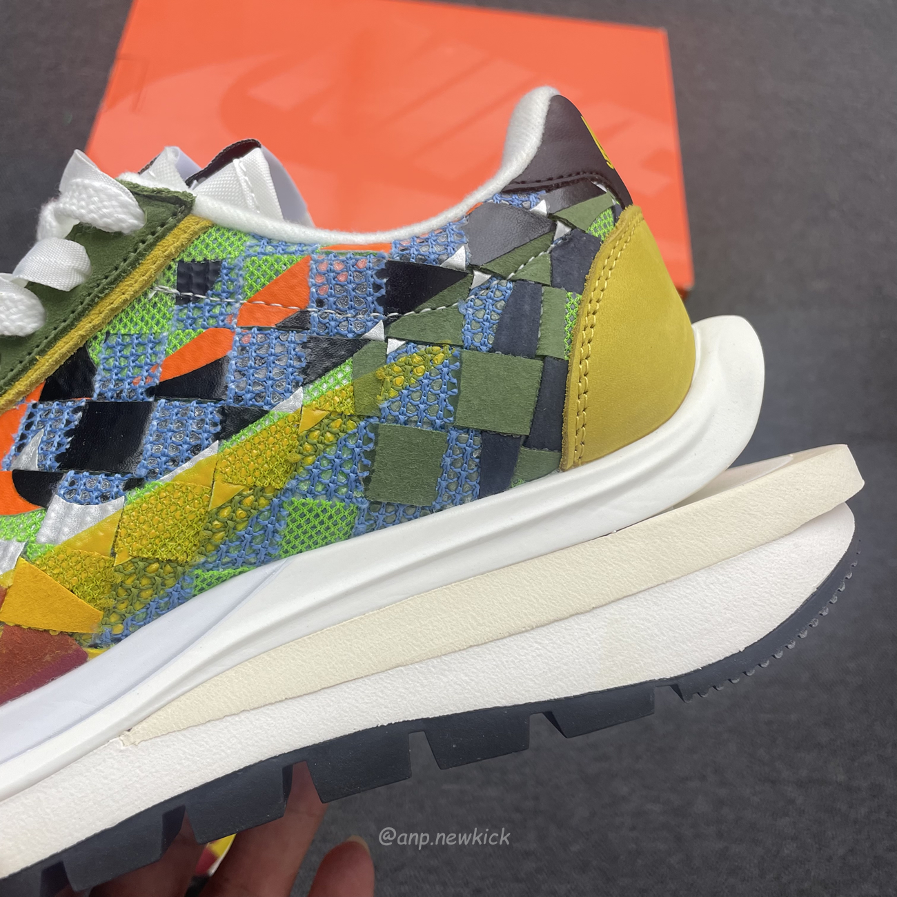 Sacai X Nike Waffe Woven White Green Gusto Dr5209 300 Dr5209 100 (13) - www.newkick.vip