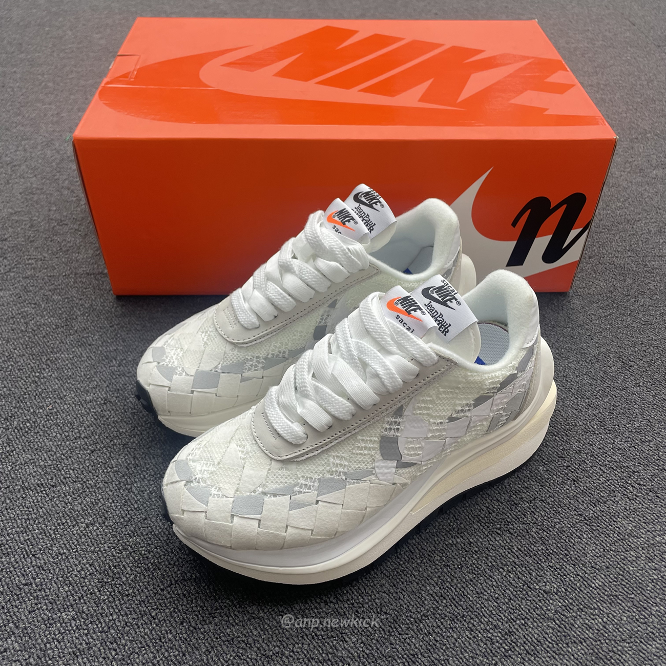 Sacai X Nike Waffe Woven White Green Gusto Dr5209 300 Dr5209 100 (17) - www.newkick.vip