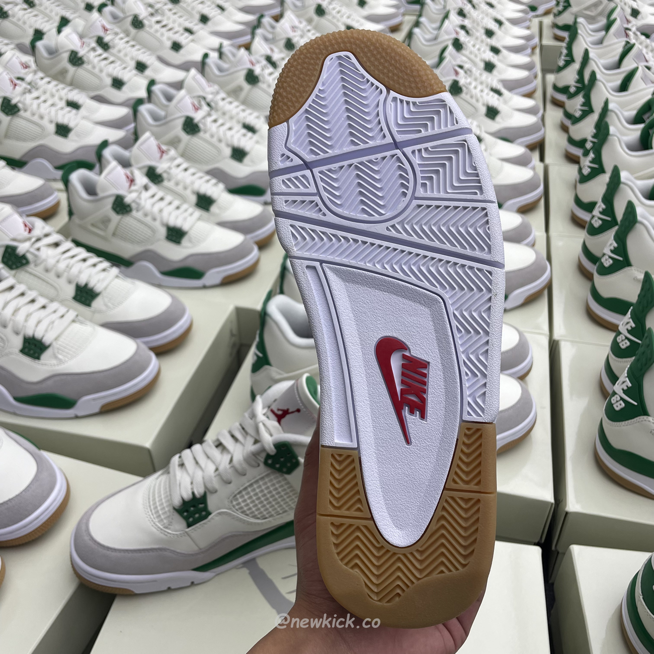 Air Jordan 4 Retro Sb Pine Green Dr5415 103 (11) - www.newkick.vip