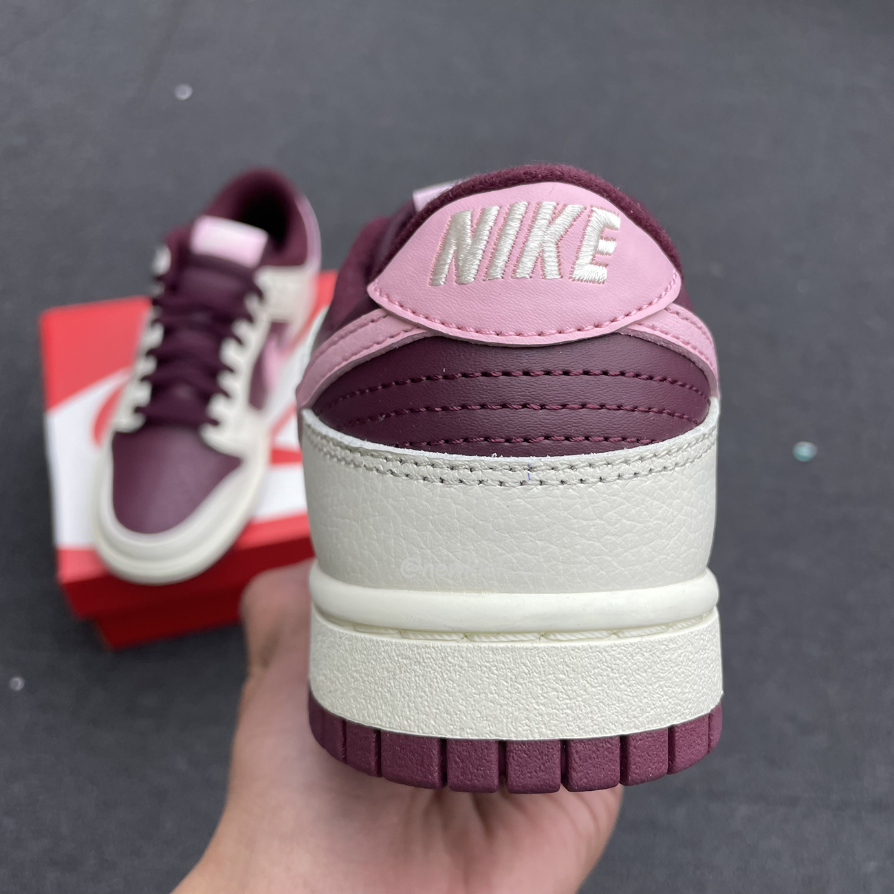 Nike Dunk Low Retro Prm Valentine Day 2023 Dr9705 100 (16) - www.newkick.vip Nike Dunk Low Retro Prm Valentine Day 2023 Dr9705 100 (16) - www.newkick.vip