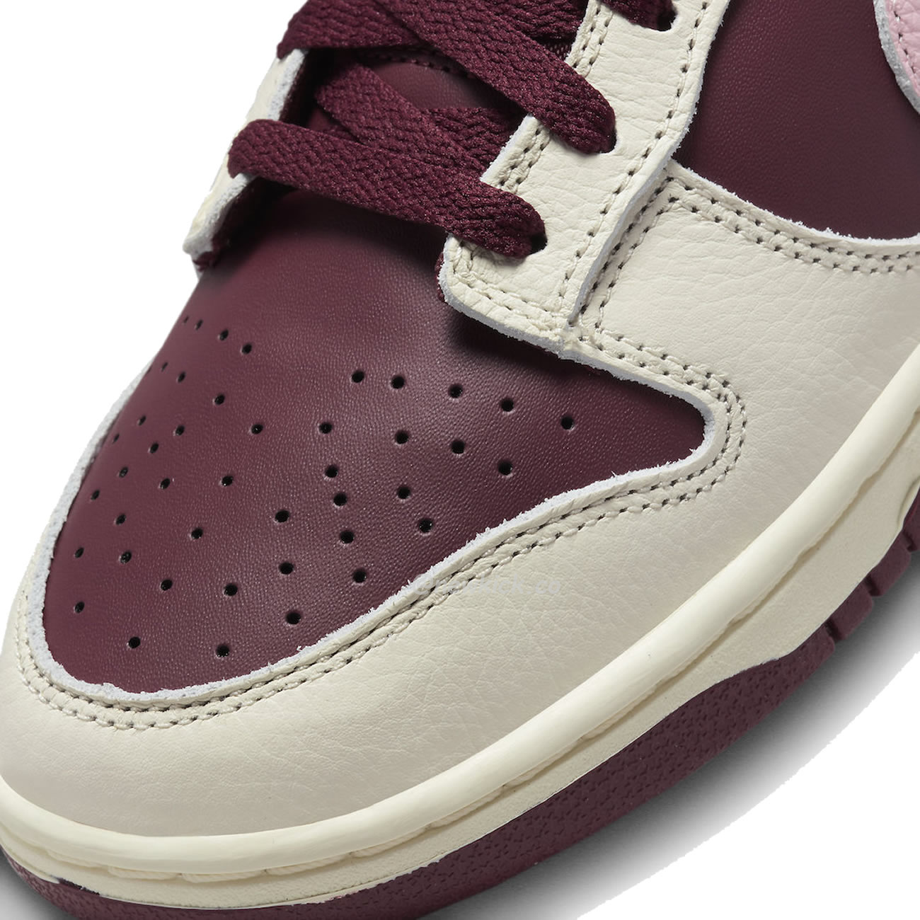 Nike Dunk Low Retro Prm Valentine Day 2023 Dr9705 100 (6) - www.newkick.vip Nike Dunk Low Retro Prm Valentine Day 2023 Dr9705 100 (6) - www.newkick.vip
