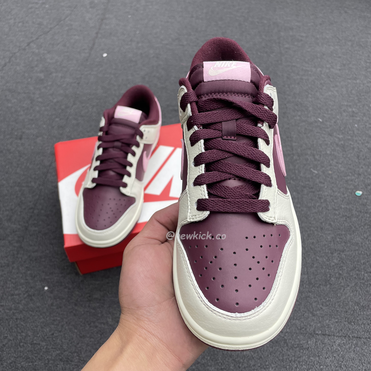 Nike Dunk Low Retro Prm Valentine Day 2023 Dr9705 100 (15) - www.newkick.vip