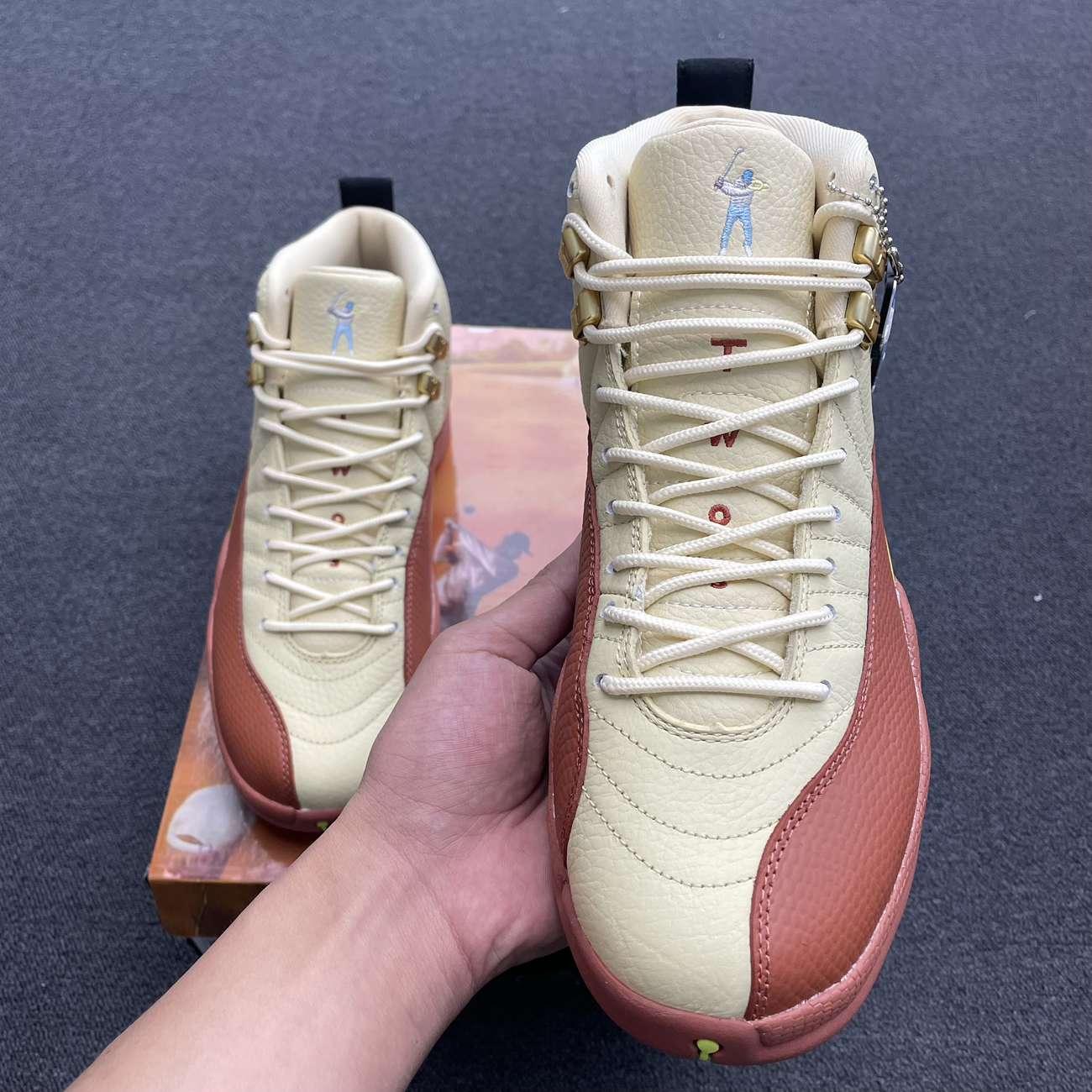 Jordan 12 Retro Eastside Golf Dv1758 108 (7) - www.newkick.vip