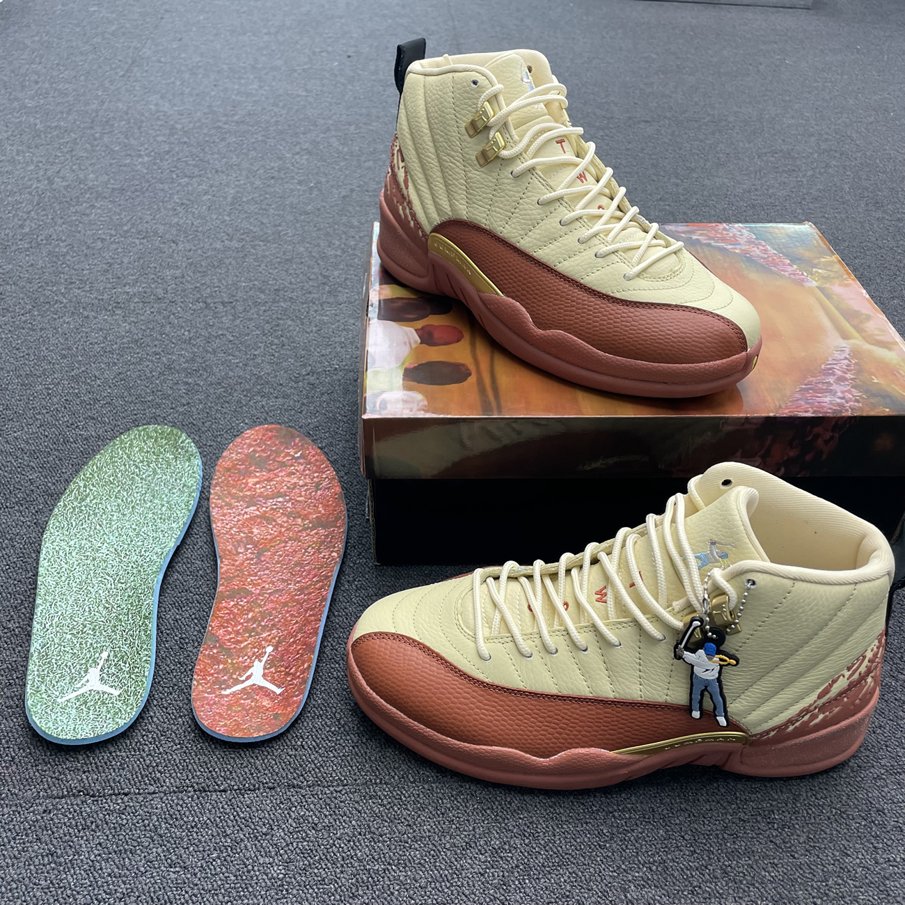 Jordan 12 Retro Eastside Golf Dv1758 108 (2) - www.newkick.vip