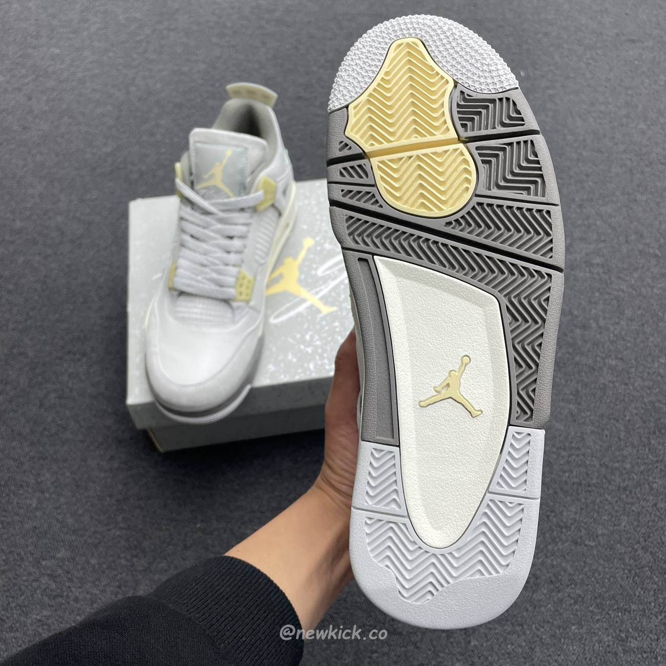 Air Jordan 4 Retro Se Craft Photon Dust Dv3742 021 (8) - www.newkick.vip