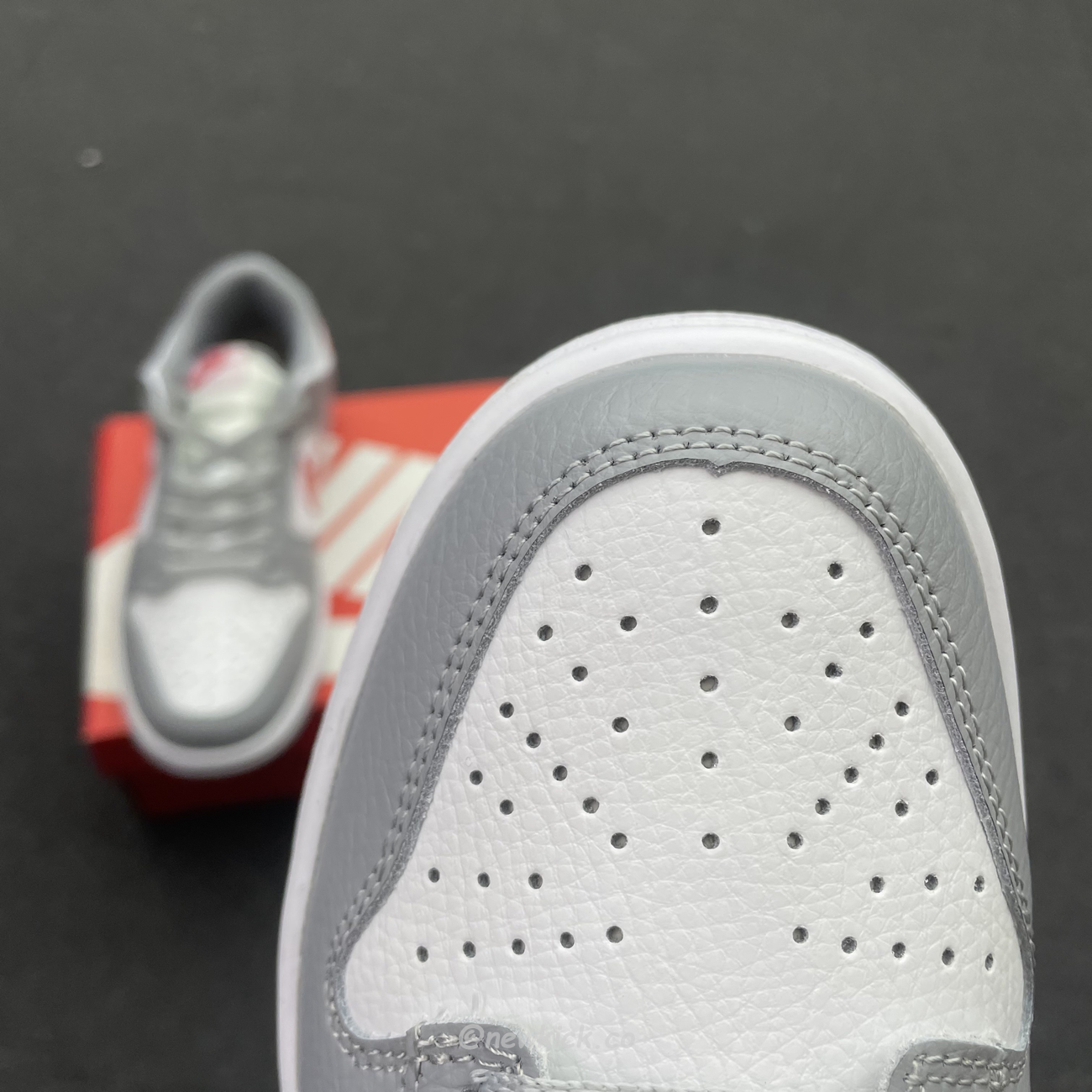 Nike Dunk Low White Wolf Grey University Red Gs Dv7149 001 (10) - www.newkick.vip