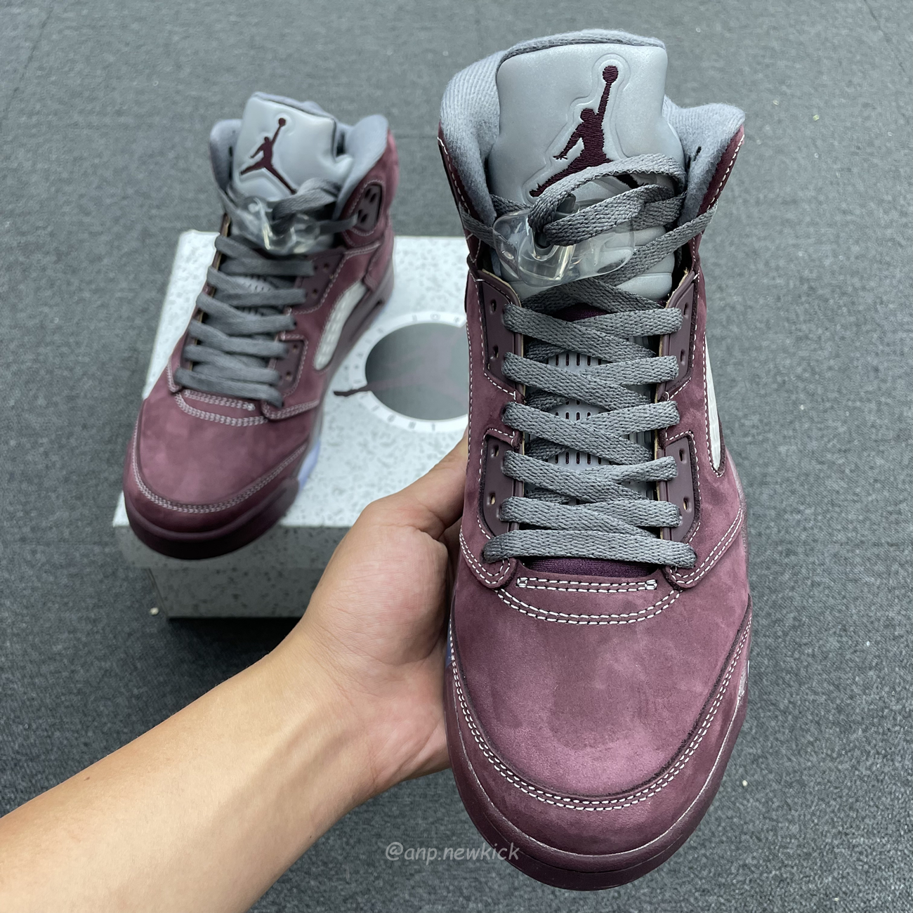 Air Jordan 5 Retro Burgundy 2023 Dz4131 600 (3) - www.newkick.vip