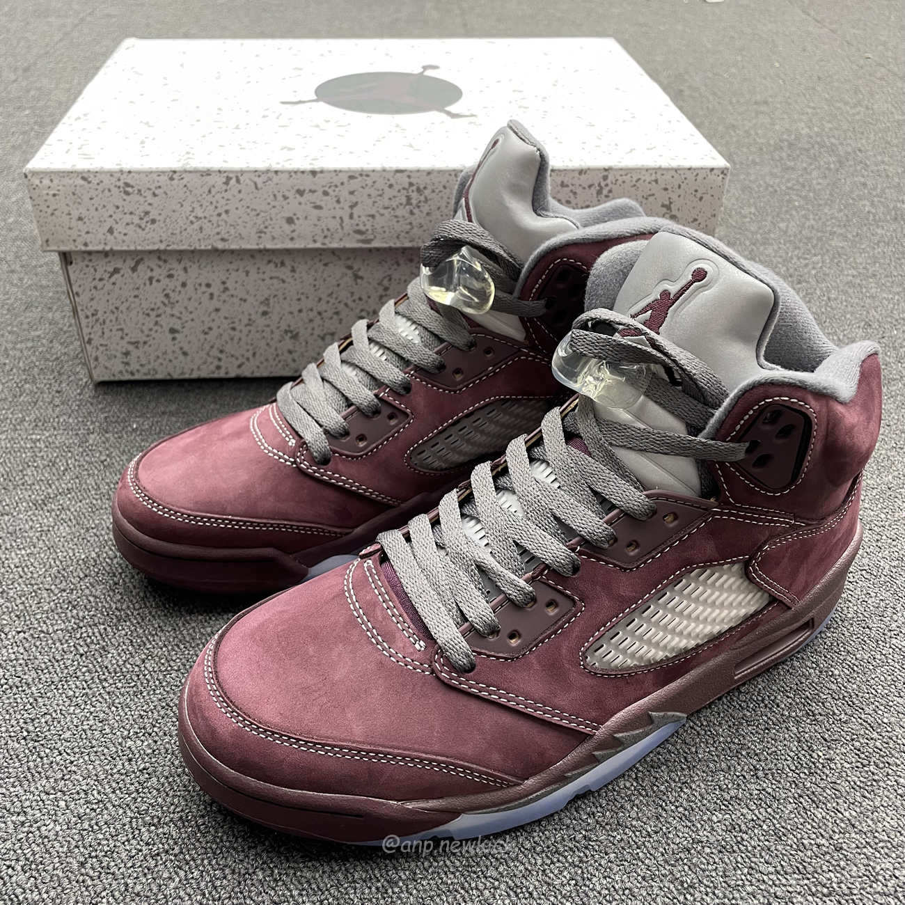 Air Jordan 5 Retro Burgundy 2023 Dz4131 600 (5) - www.newkick.vip