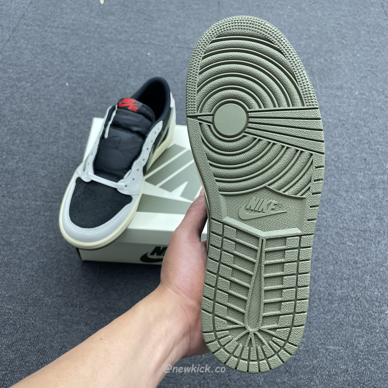 Air Jordan 1 Retro Low Og Sp Travis Scott Olive W Dz4137 106 (33) - www.newkick.vip Air Jordan 1 Retro Low Og Sp Travis Scott Olive W Dz4137 106 (33) - www.newkick.vip