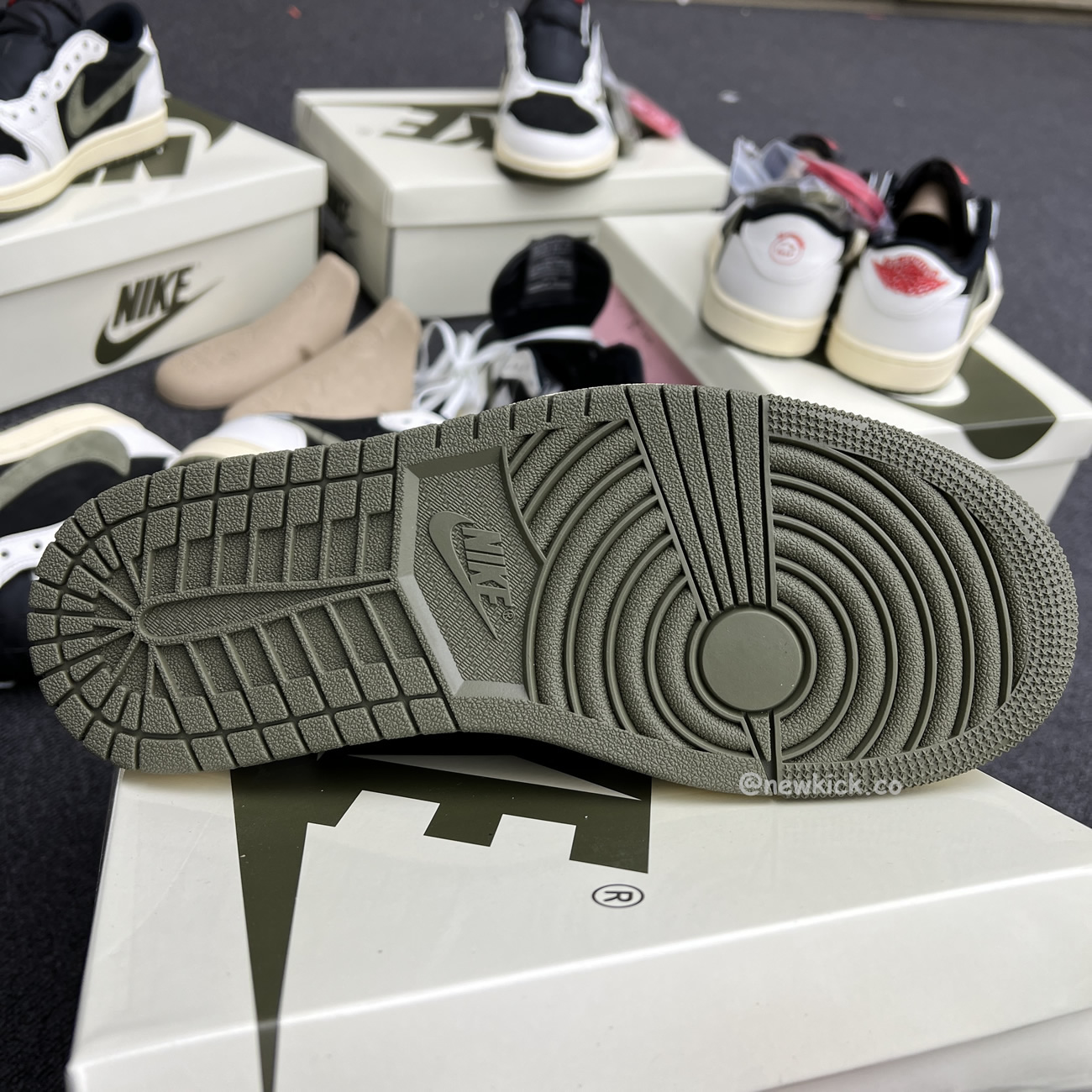 Air Jordan 1 Retro Low Og Sp Travis Scott Olive W Dz4137 106 (16) - www.newkick.vip