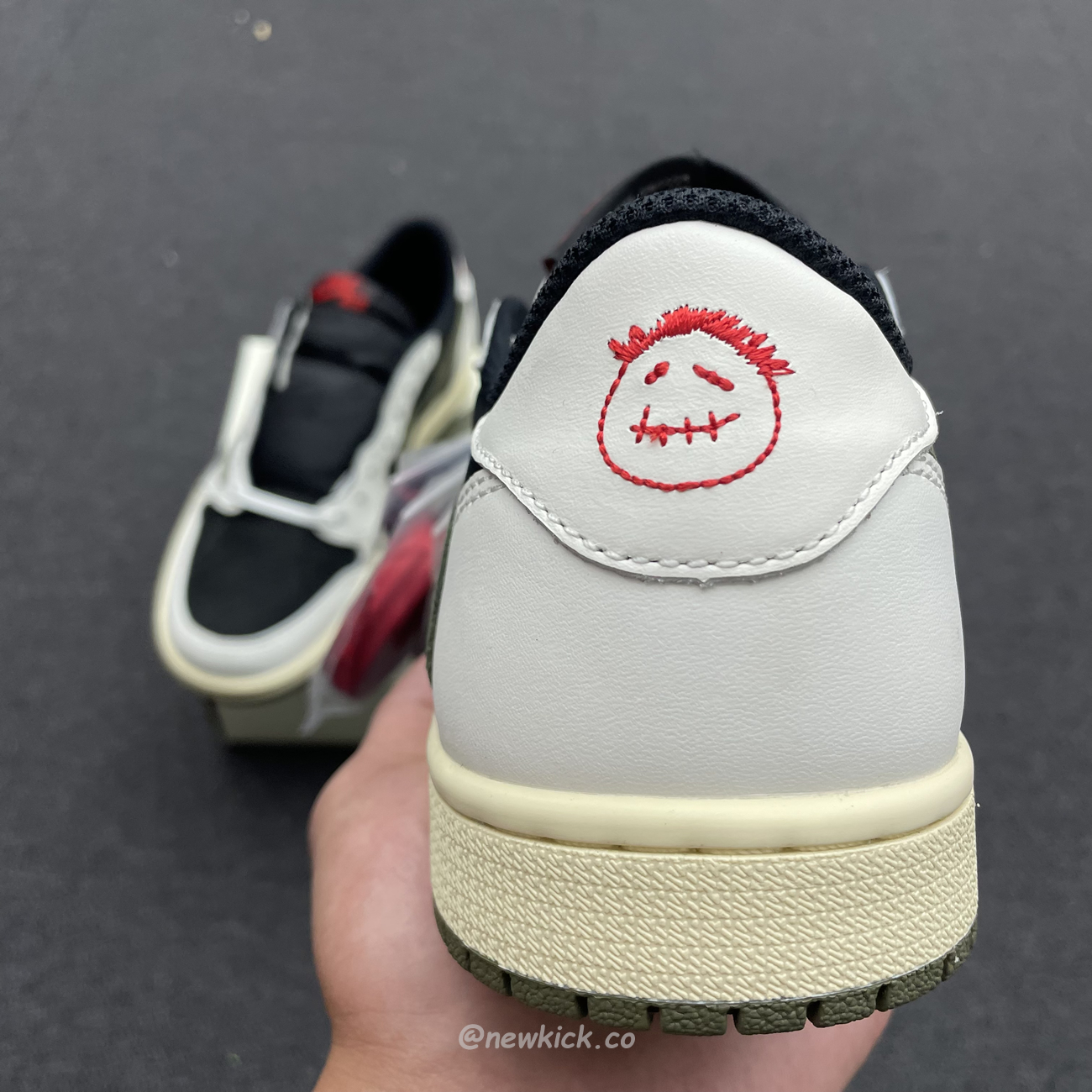 Air Jordan 1 Retro Low Og Sp Travis Scott Olive W Dz4137 106 (34) - www.newkick.vip